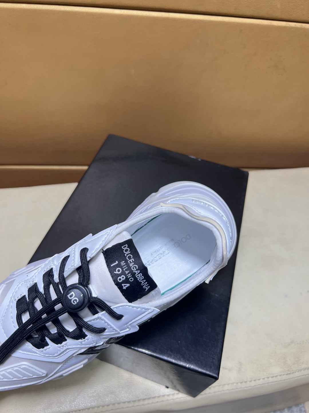 Dolce & Gabbana Men’s DG HK Sneakers Colorway 4 1031280-4