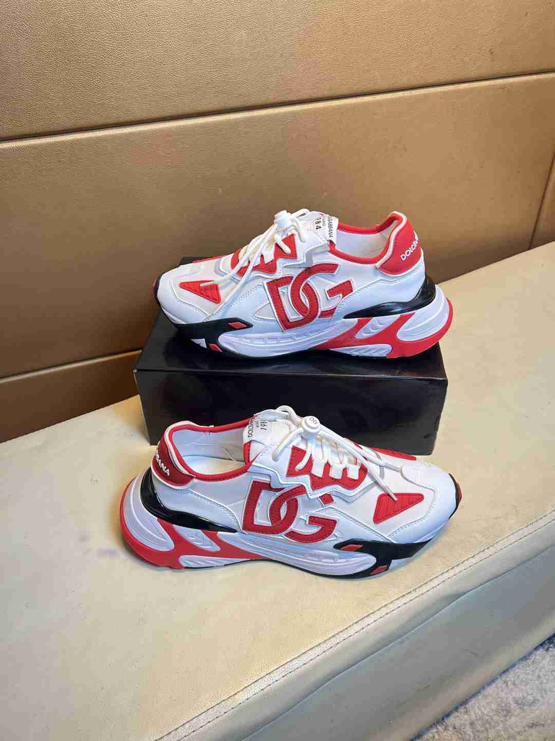 Dolce & Gabbana Men’s DG HK Sneakers Colorway 3 1031280-3