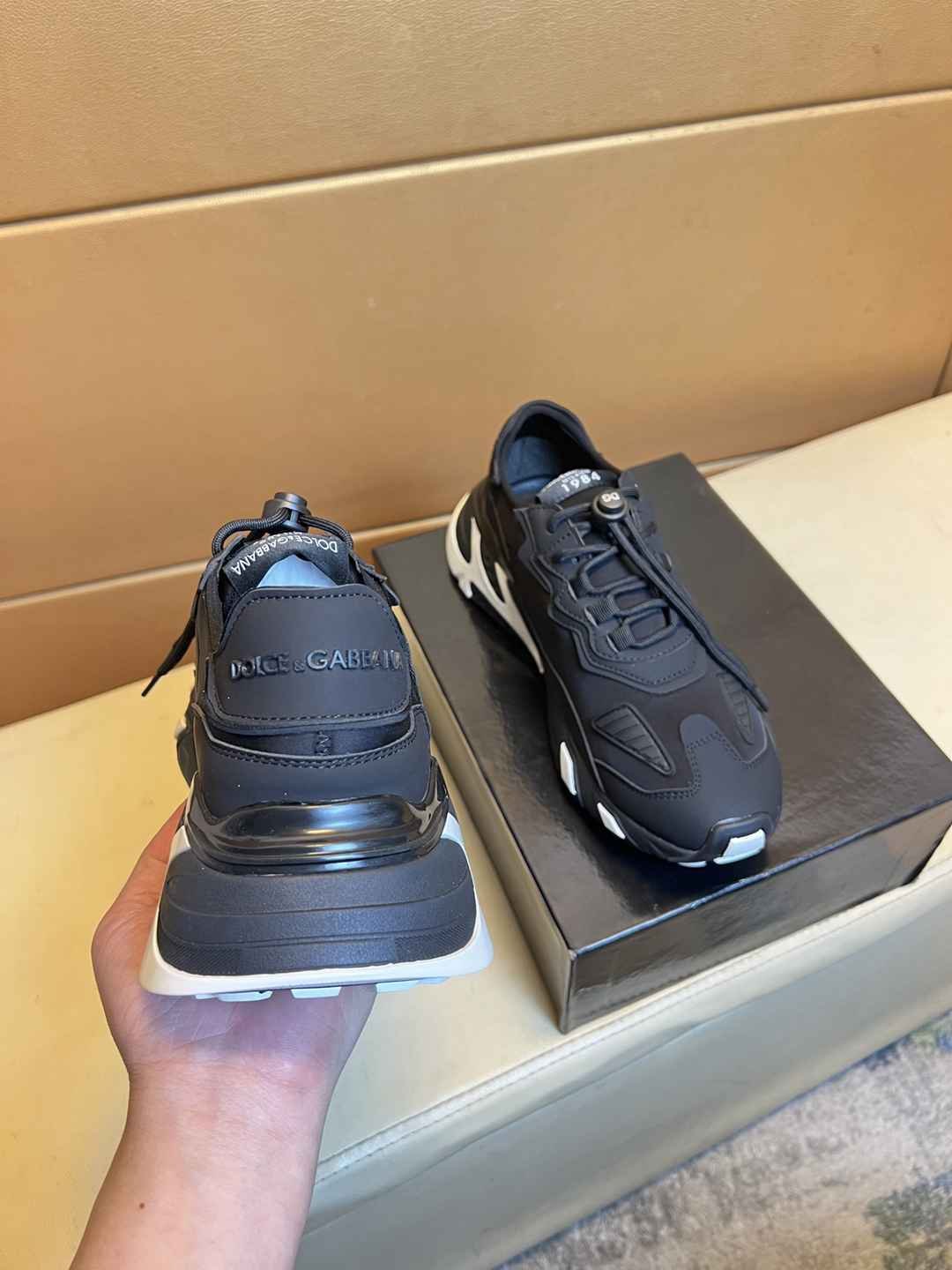 Dolce & Gabbana Men’s DG HK Sneakers 1031280