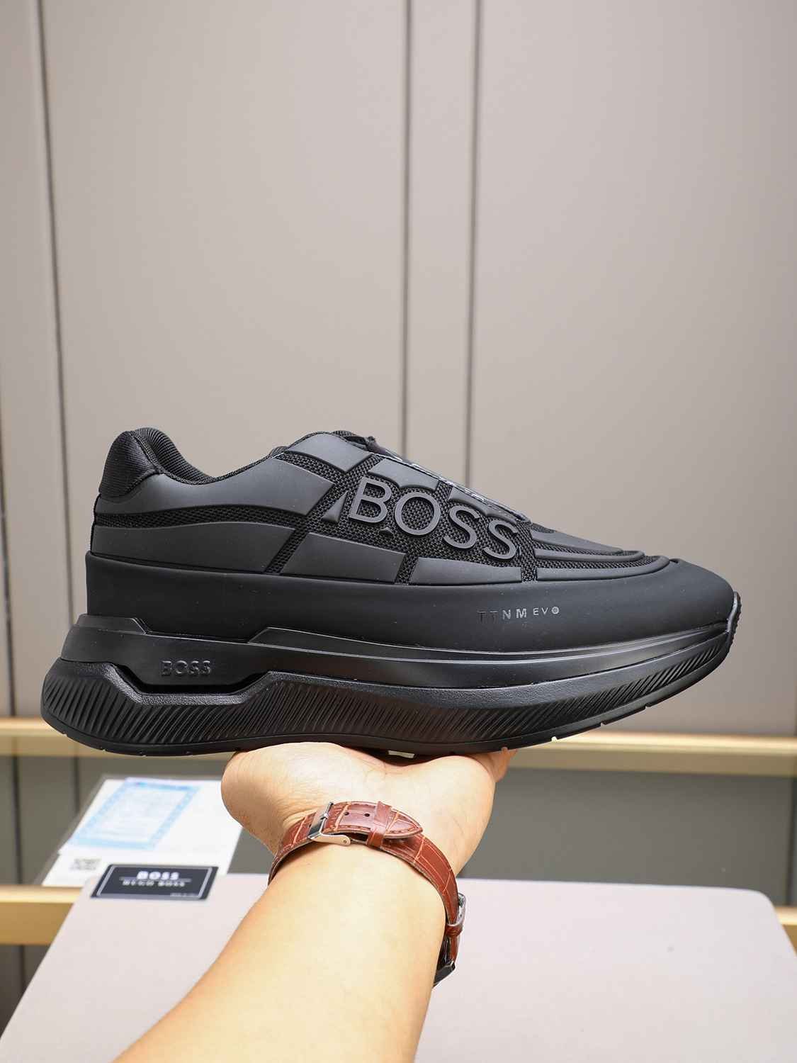 Boss Men's Leather Sneakers Colorway 10 1308260-10
