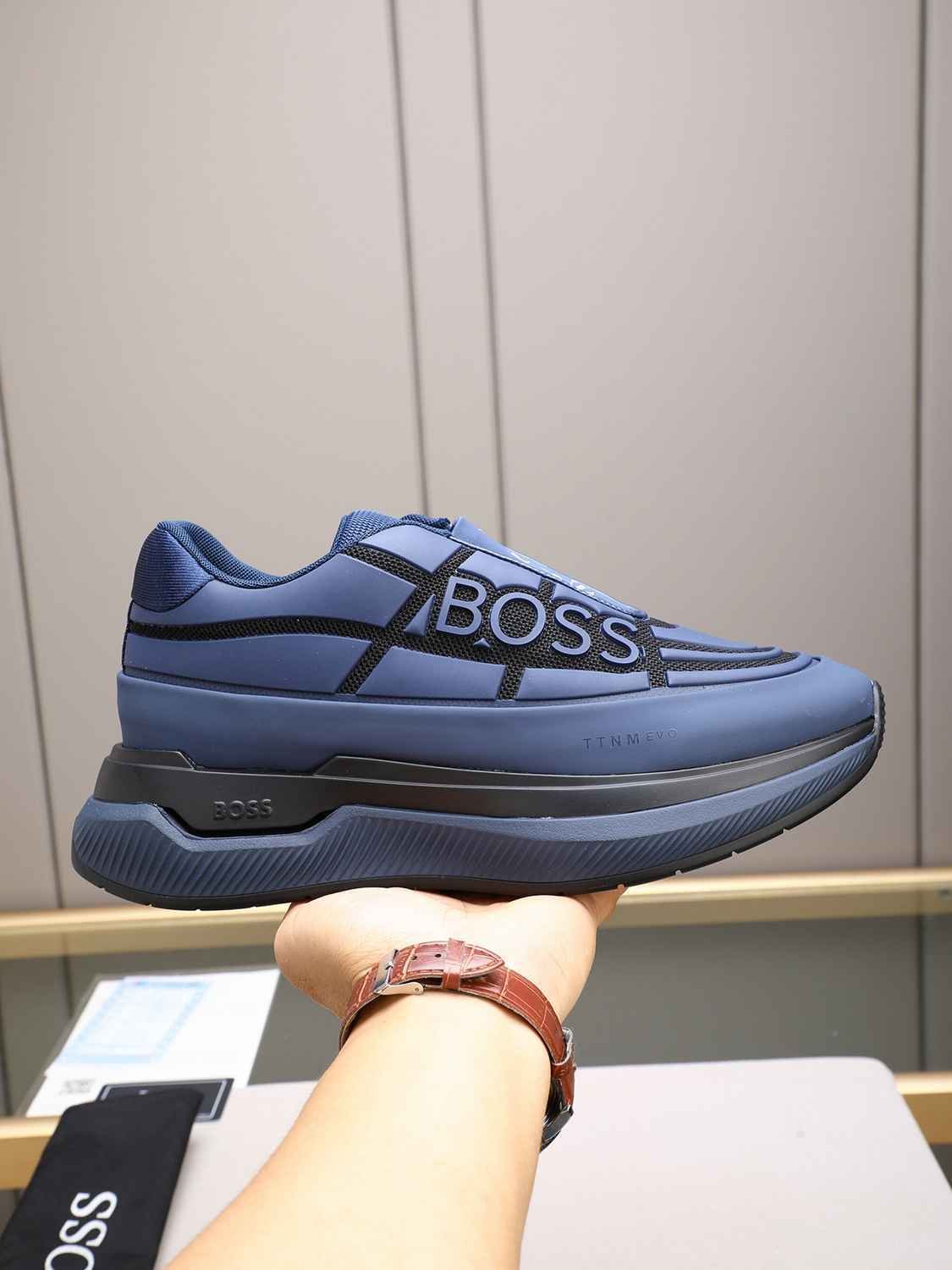 Boss Men's Leather Sneakers Colorway 9 1308260-9
