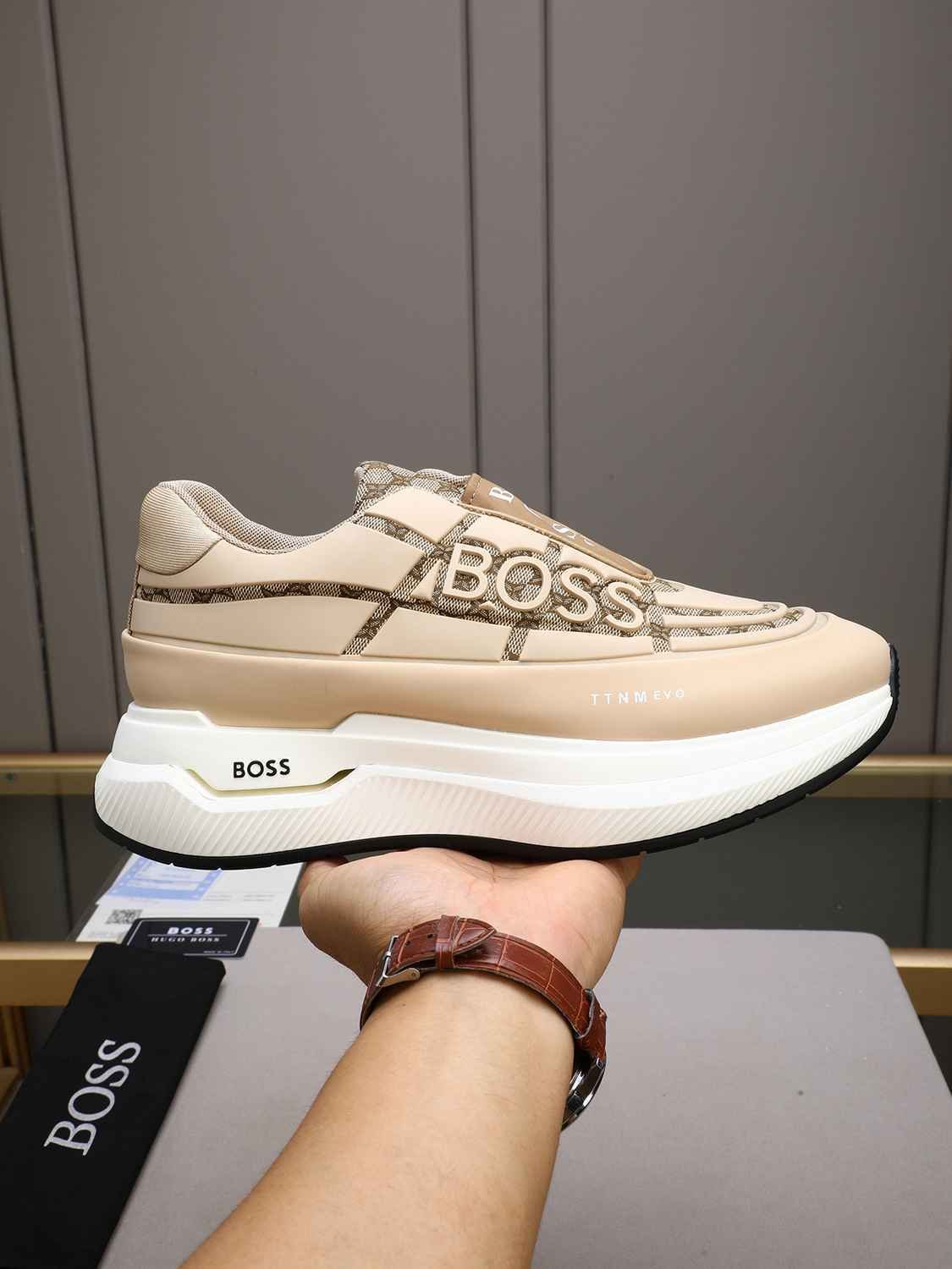 Boss Men's Leather Sneakers Colorway 7 1308260-7