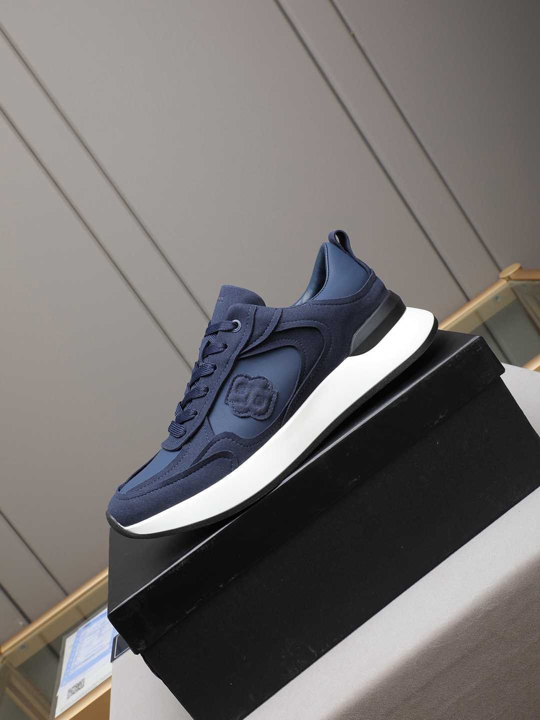 Boss Calfskin leather Sneakers Colorway 25 1308250-25