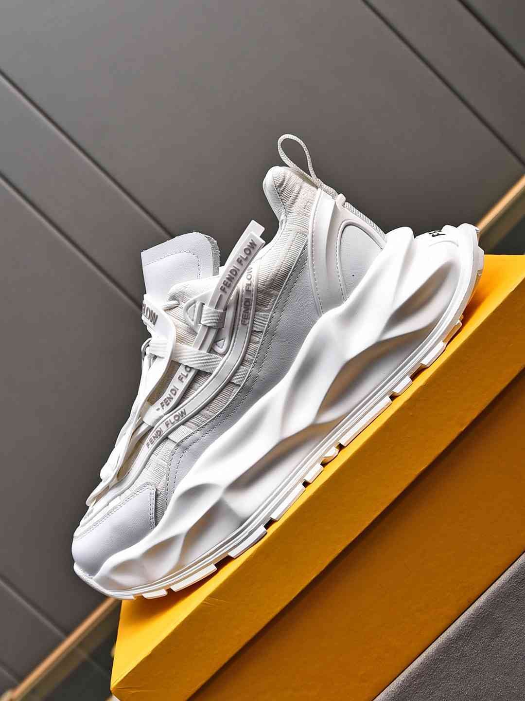 Fendi FD Fend Sneakers 1308310