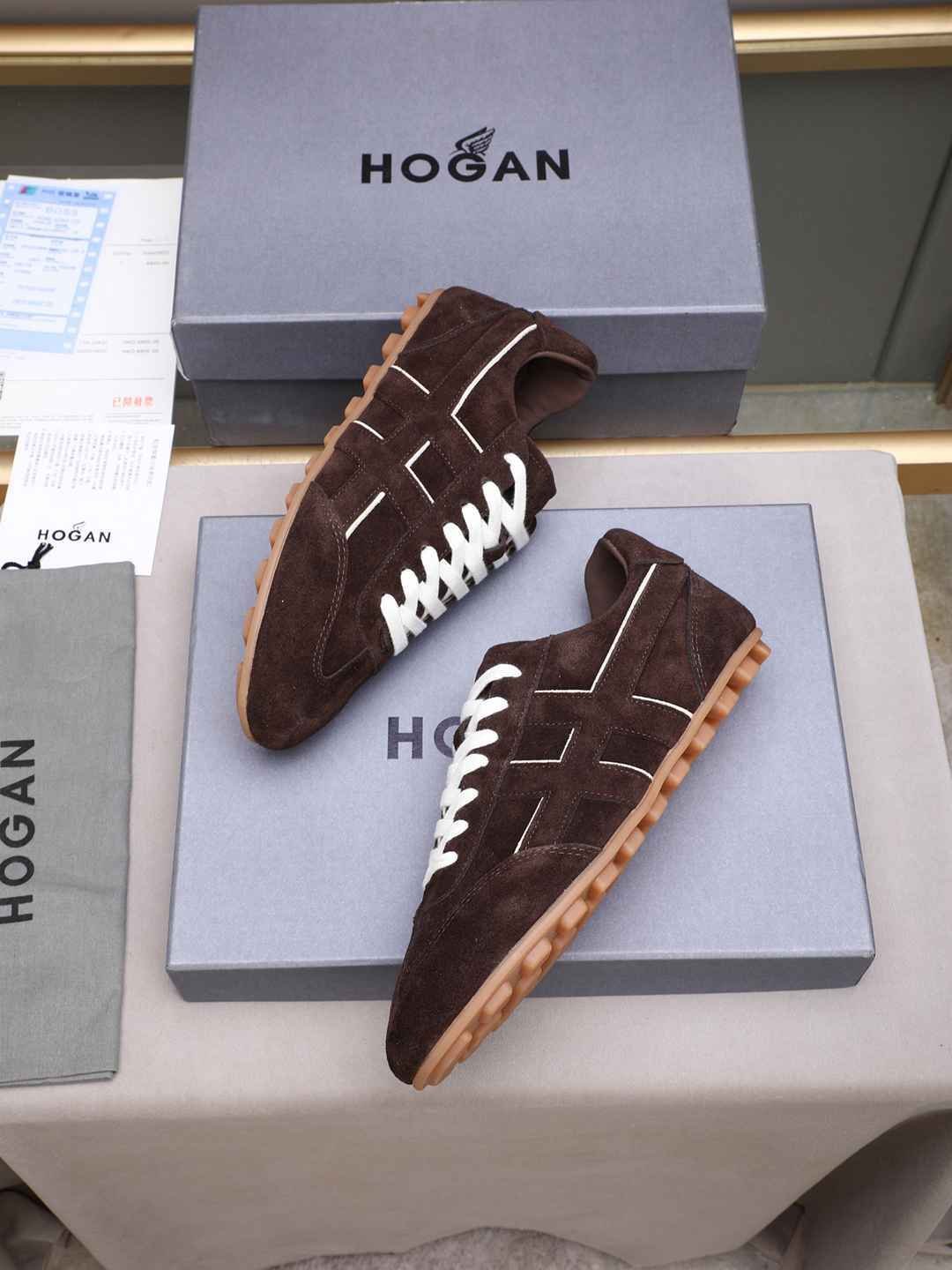 Hogan Calfskin leather Sneakers Colorway 8 1308350-8