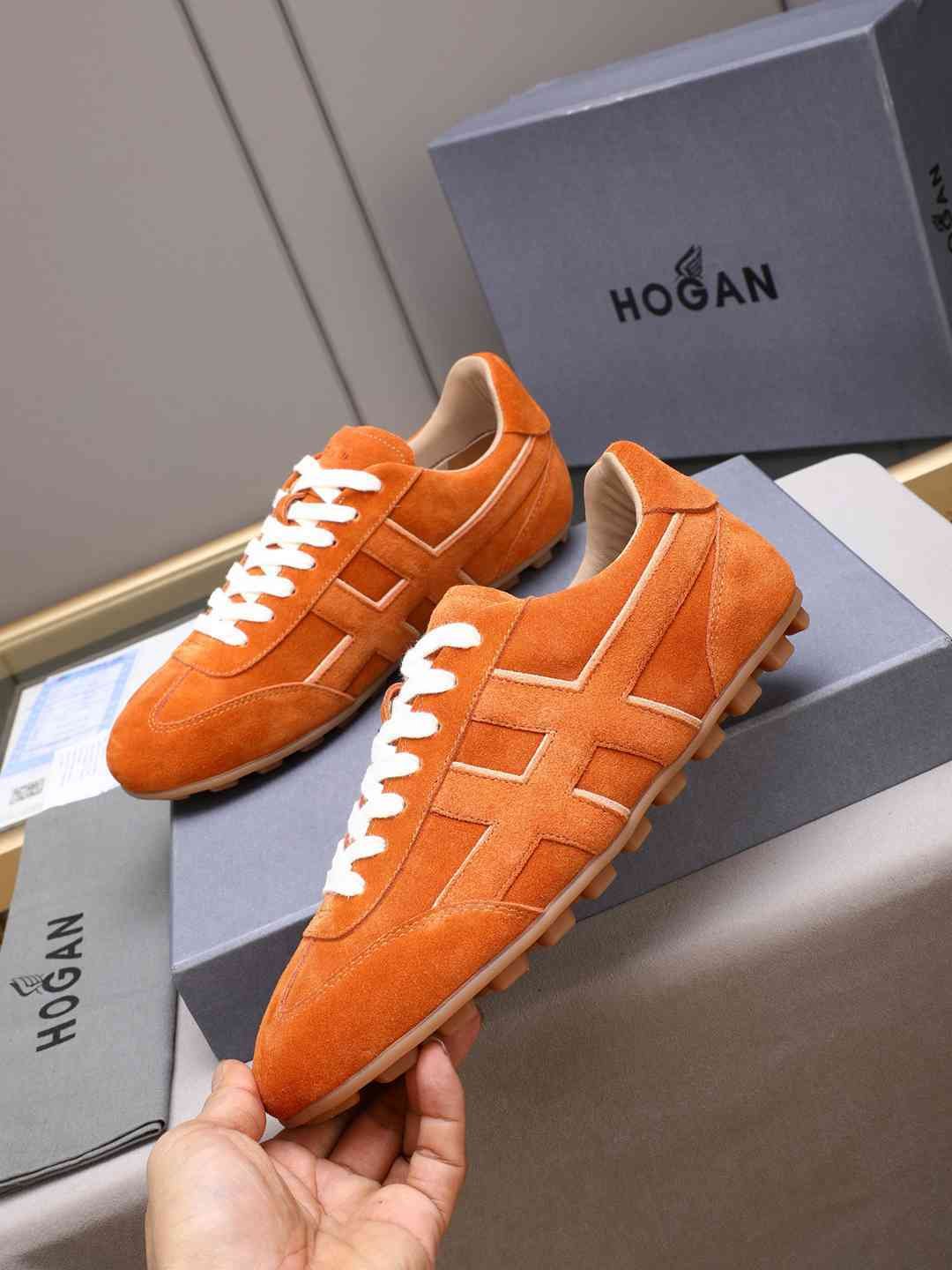 Hogan Calfskin leather Sneakers Colorway 7 1308350-7