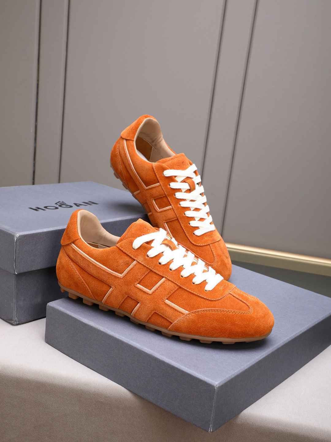 Hogan Calfskin leather Sneakers Colorway 7 1308350-7