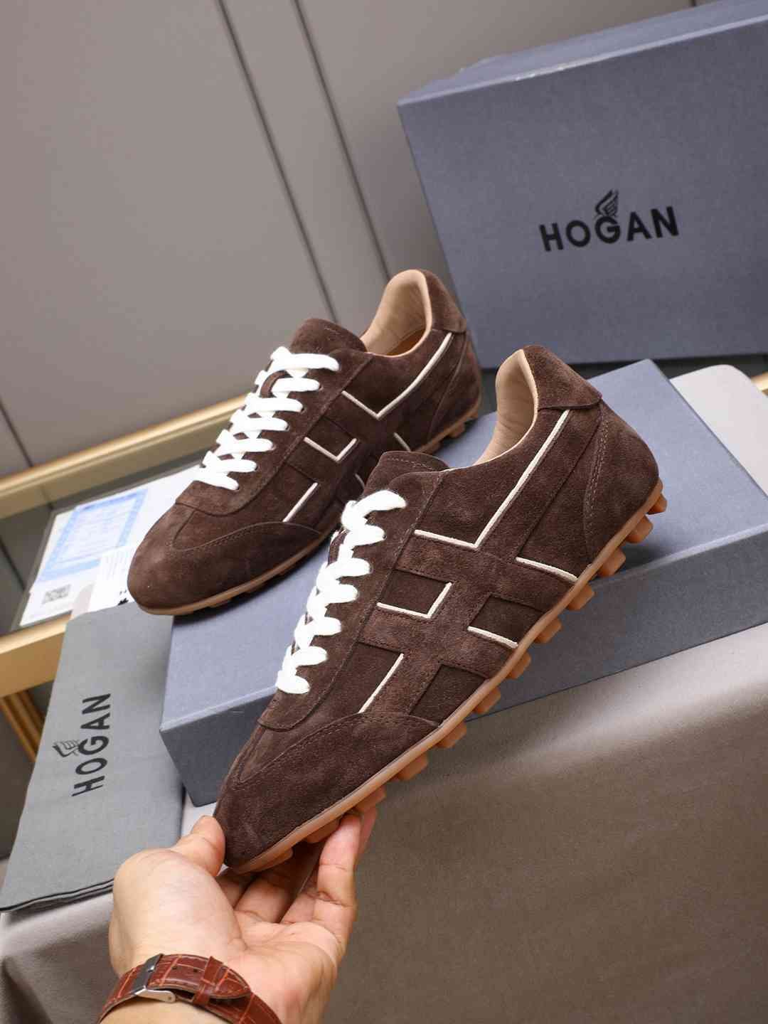 Hogan Calfskin leather Sneakers Colorway 5 1308350-5