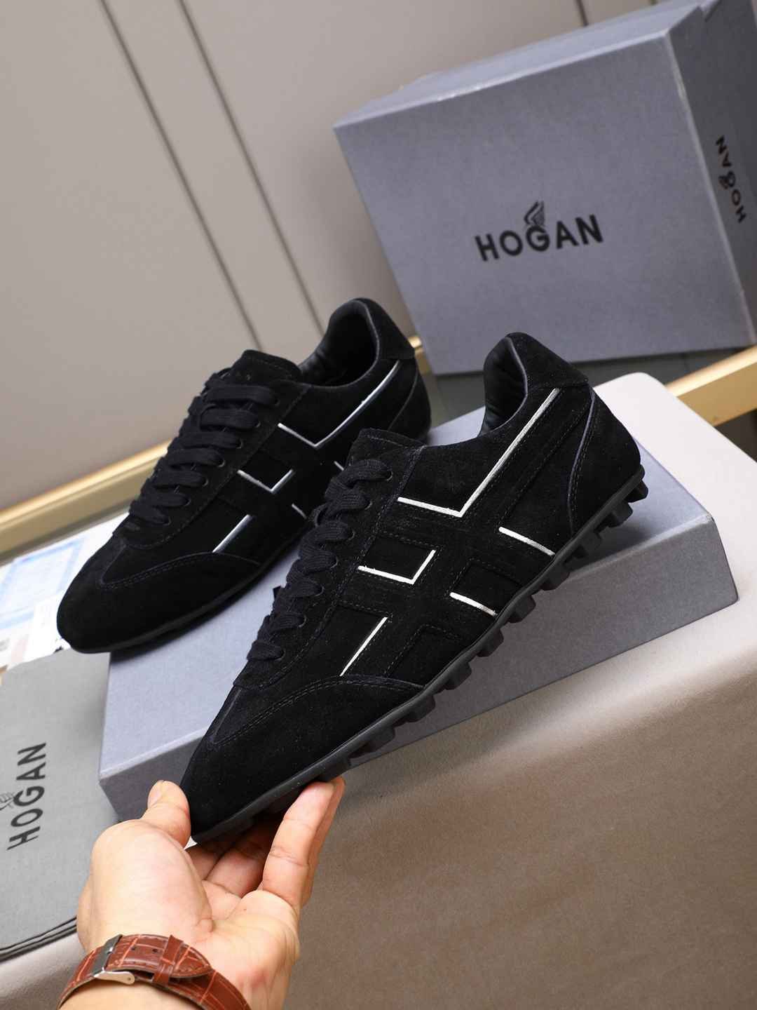 Hogan Calfskin leather Sneakers Colorway 4 1308350-4