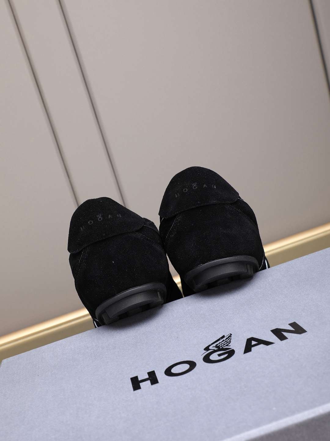 Hogan Calfskin leather Sneakers Colorway 4 1308350-4
