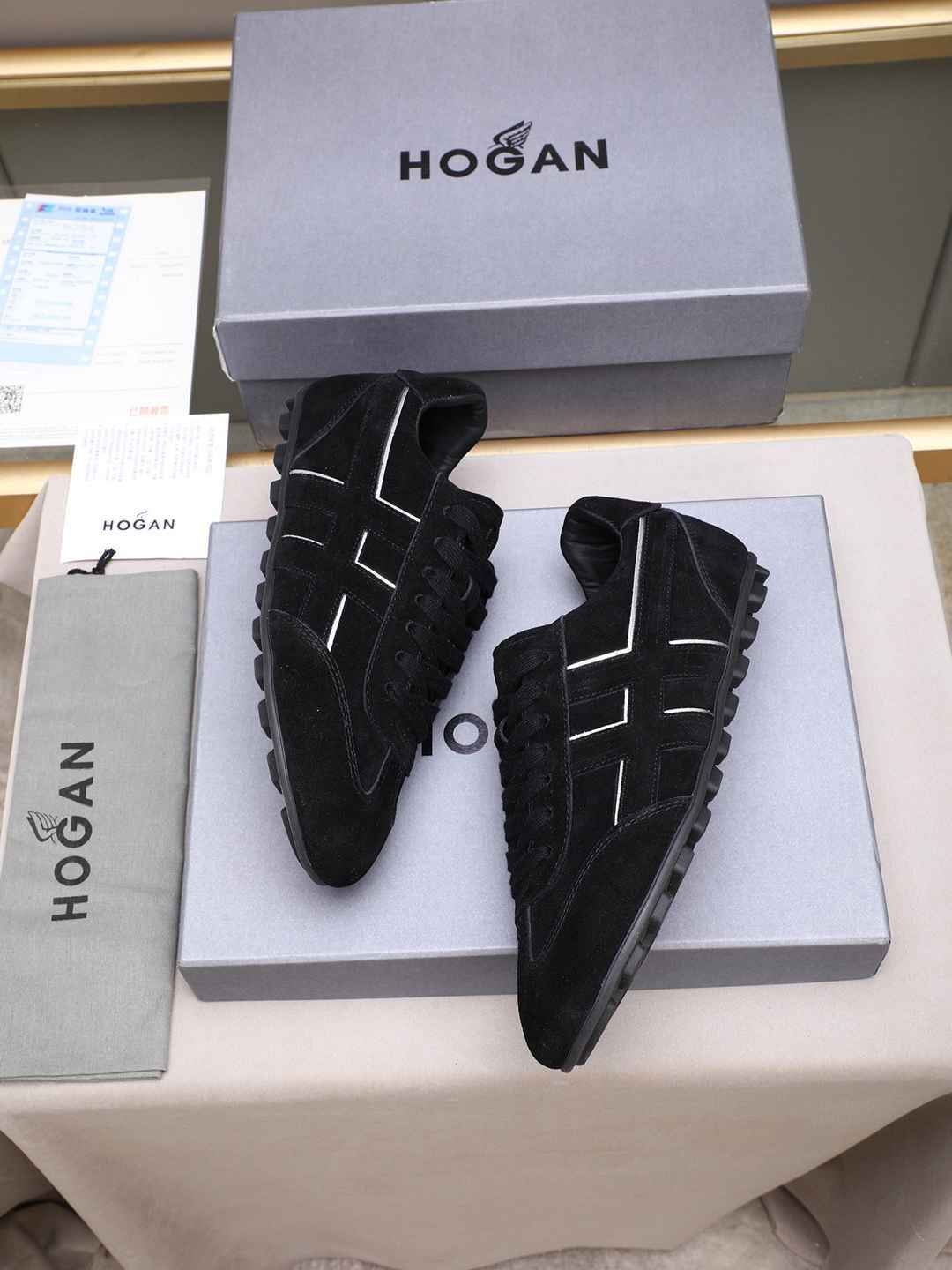 Hogan Calfskin leather Sneakers Colorway 4 1308350-4