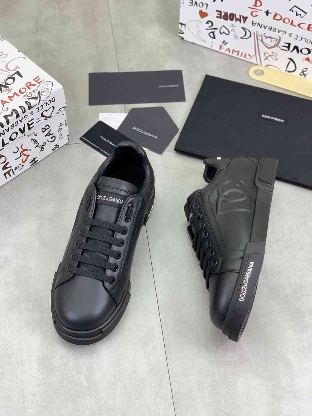 Dolce & Gabbana Men’s DG Driver Sneakers Colorway 11 1081430-11