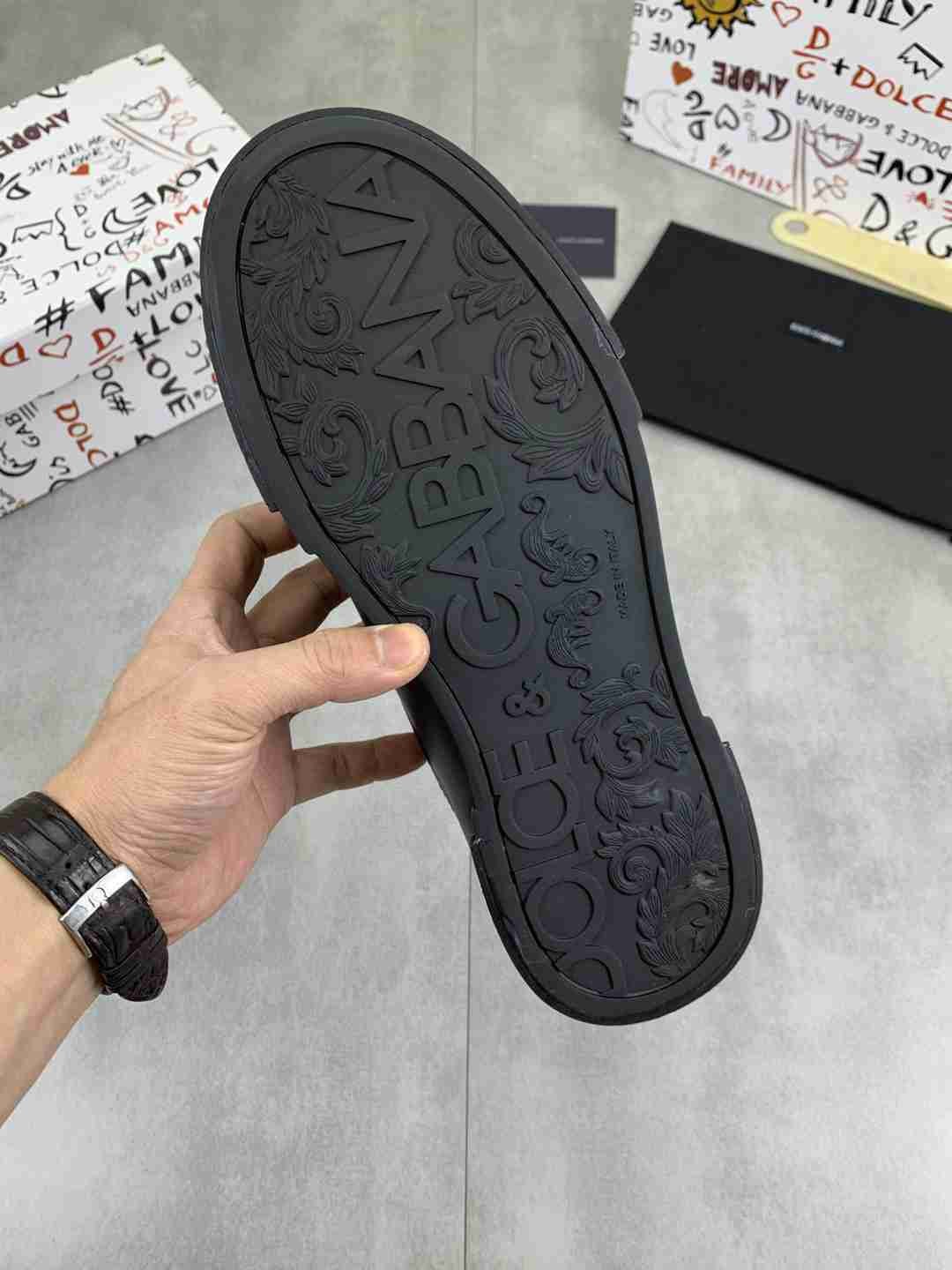 Dolce & Gabbana Men’s DG Driver Sneakers Colorway 11 1081430-11