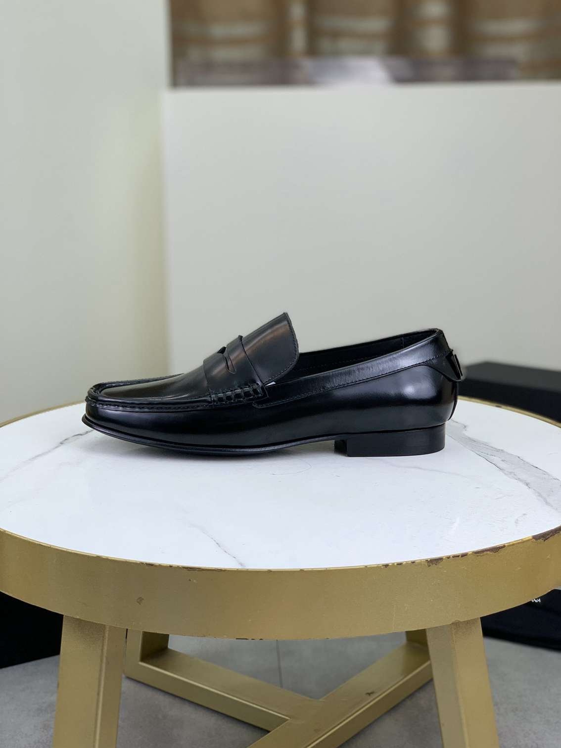 Dolce & Gabbana DG Dress Shoes Colorway 1 1081500-1