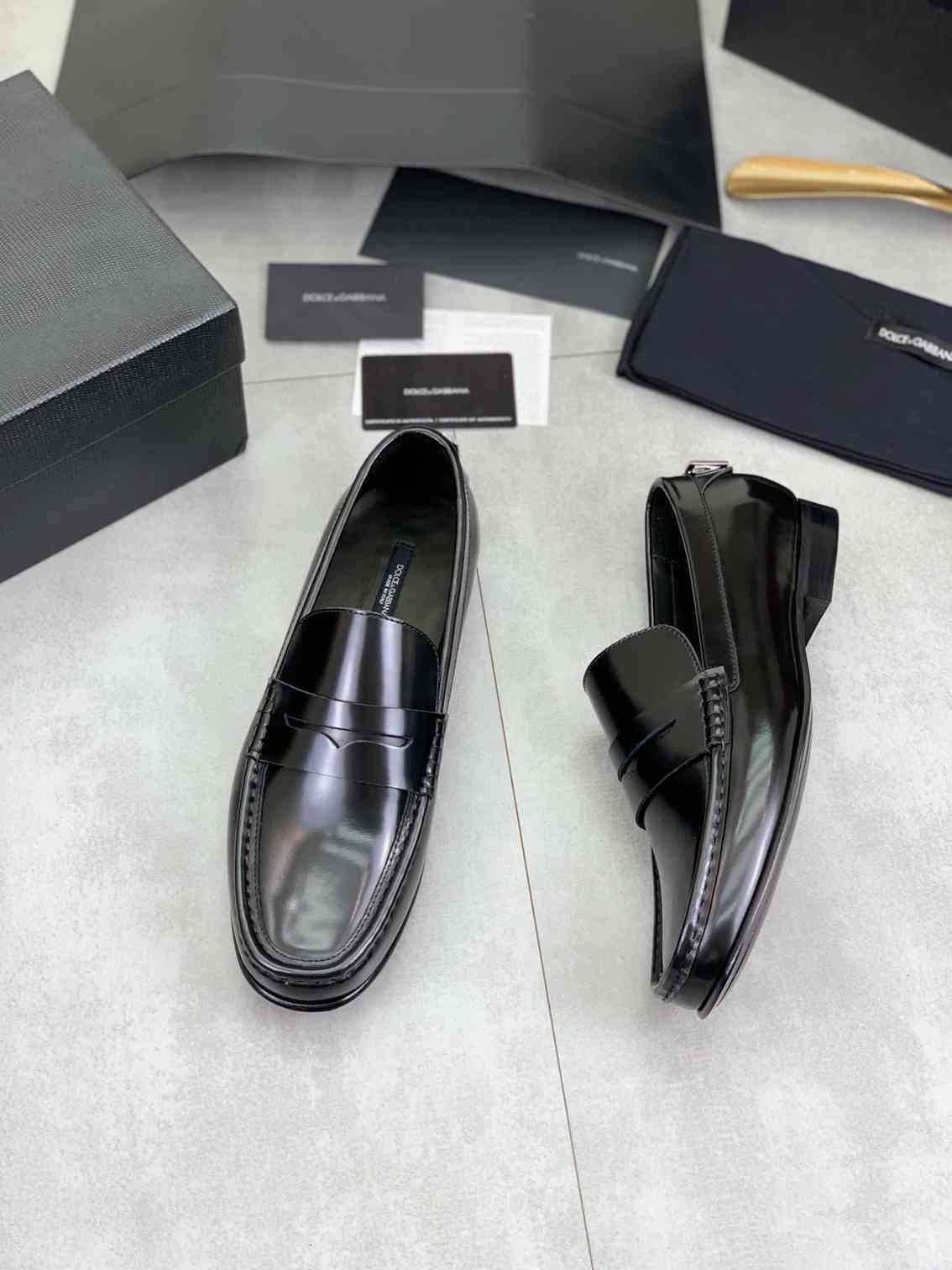 Dolce & Gabbana DG Dress Shoes Colorway 1 1081500-1