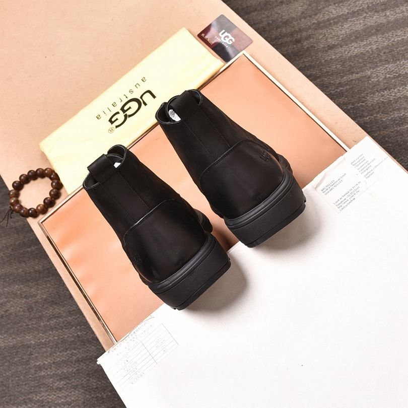UGG Men’s Leather Boots Colorway 14 1190330-14