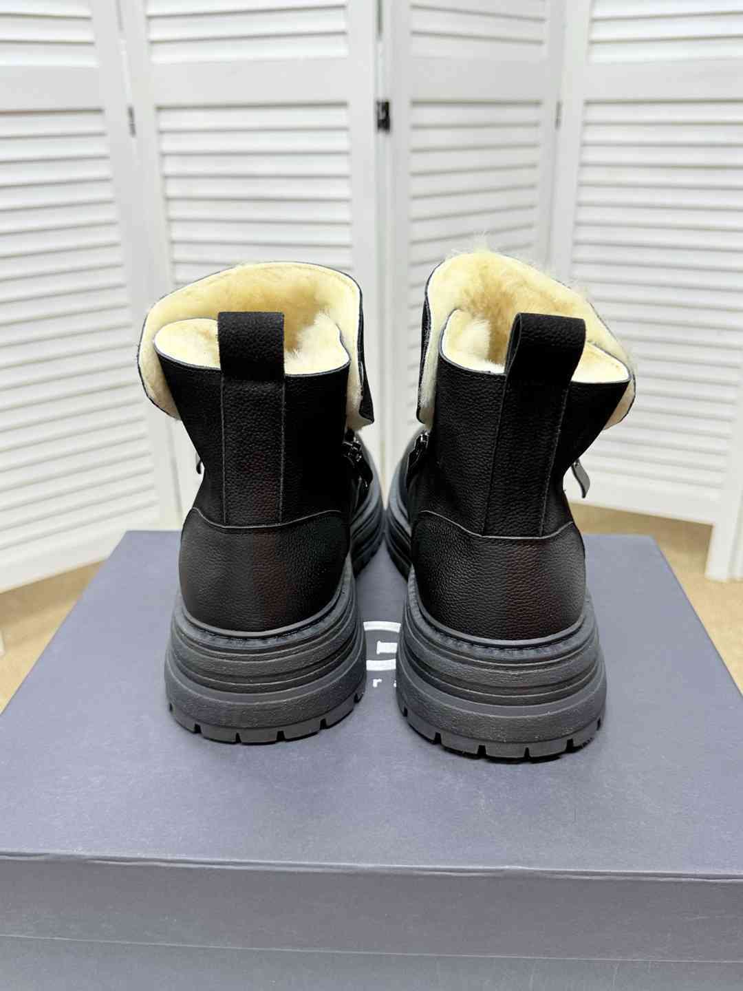 UGG Men’s H2 Boots Colorway 10 1625360-10