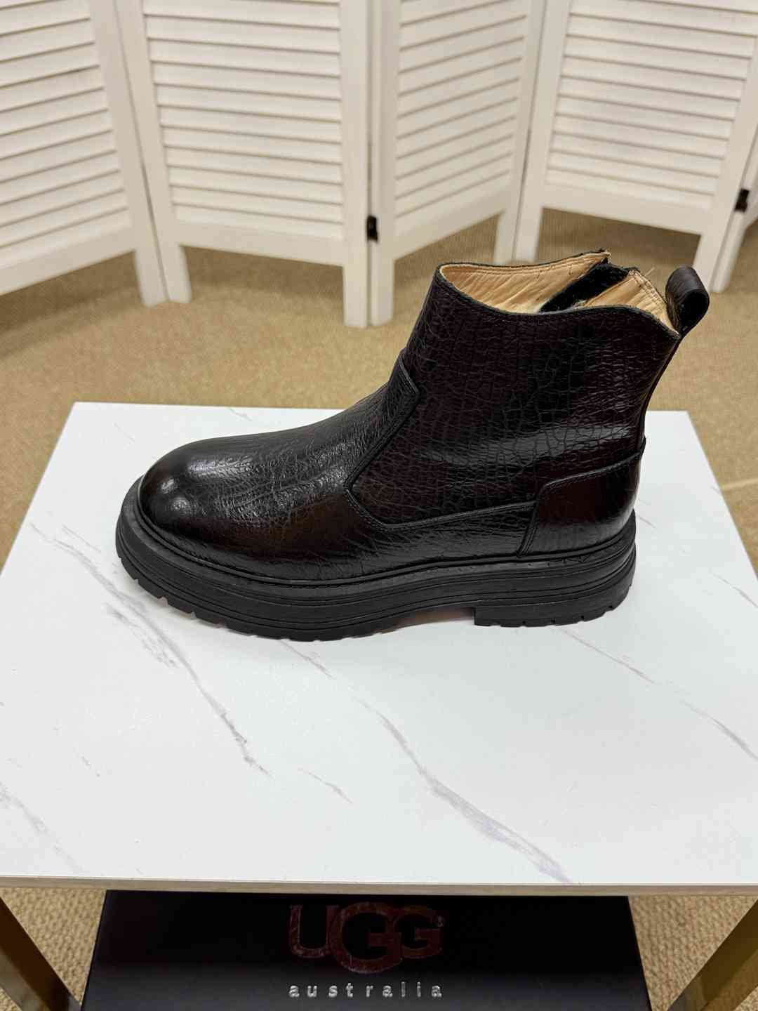 UGG Men’s H2 Boots Colorway 4 1625360-4