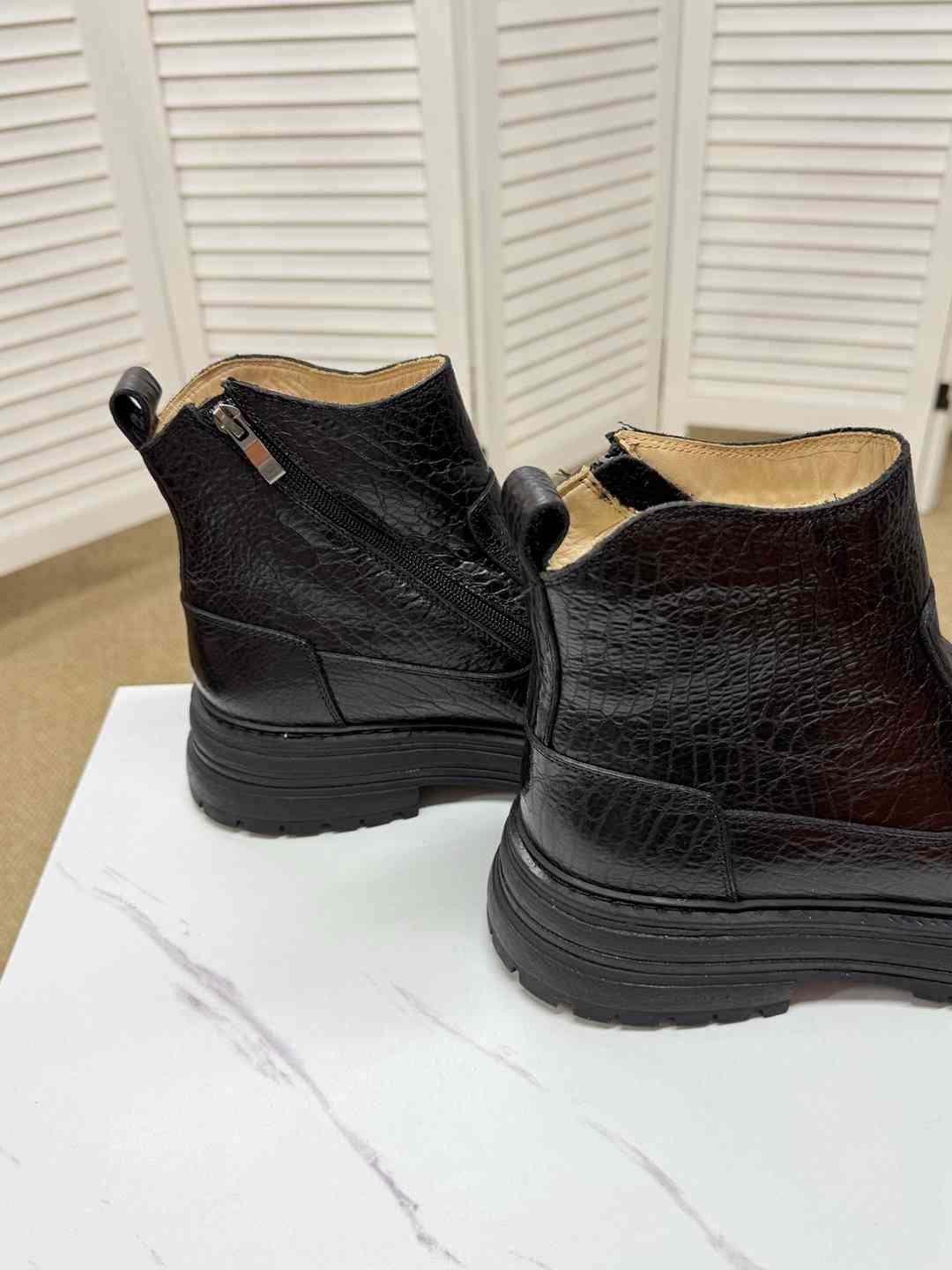 UGG Men’s H2 Boots Colorway 4 1625360-4