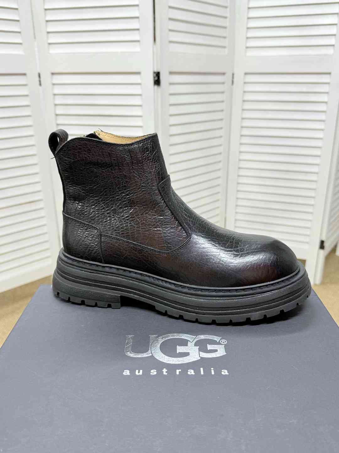 UGG Men’s H2 Boots Colorway 4 1625360-4