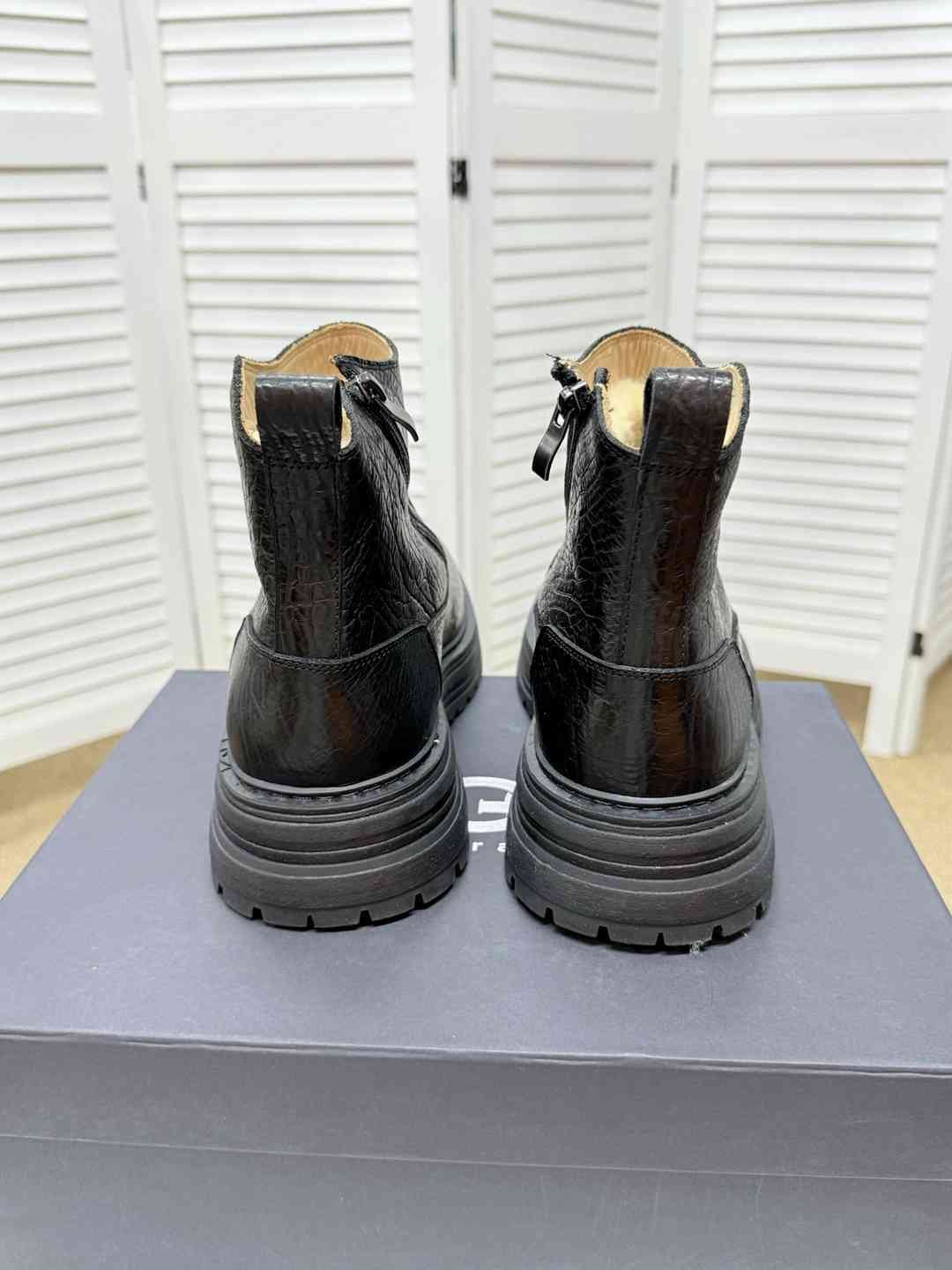 UGG Men’s H2 Boots Colorway 4 1625360-4