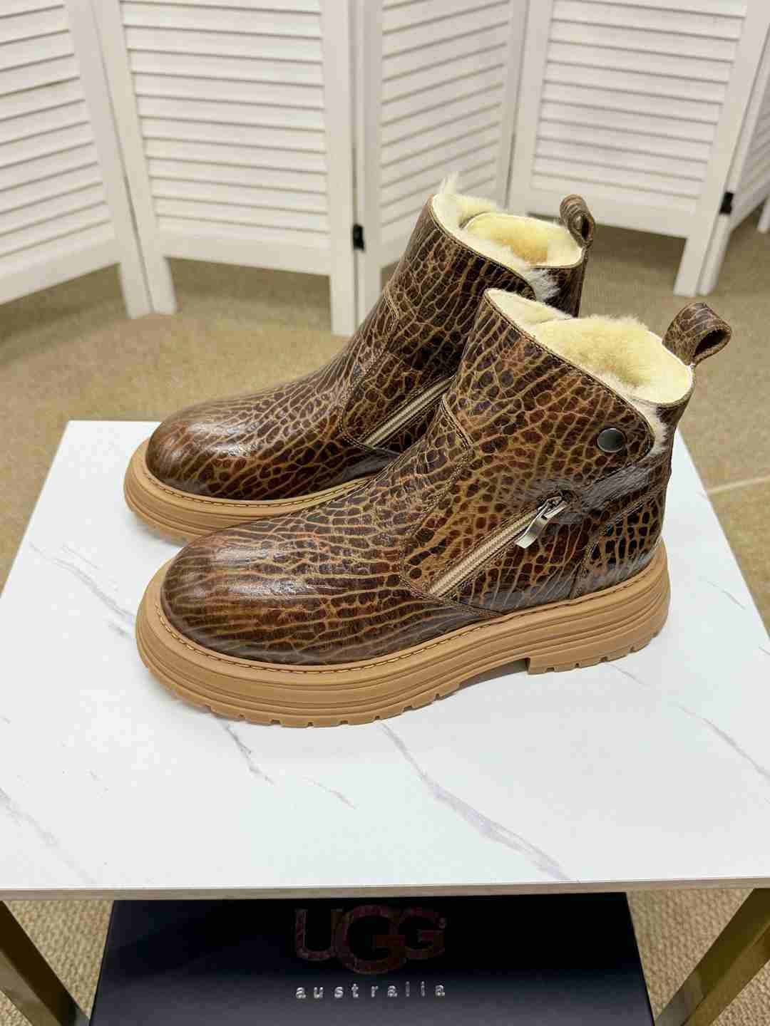 UGG Men's H2 Boots Colorway 2 1625360-2