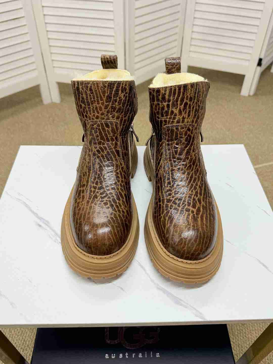 UGG Men’s H2 Boots Colorway 2 1625360-2