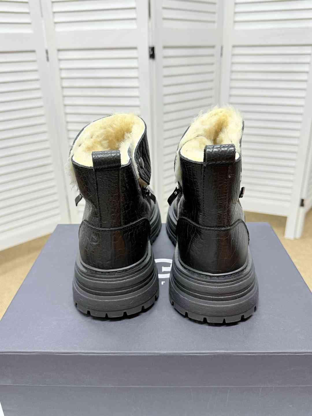 UGG Men’s H2 Boots 1625360