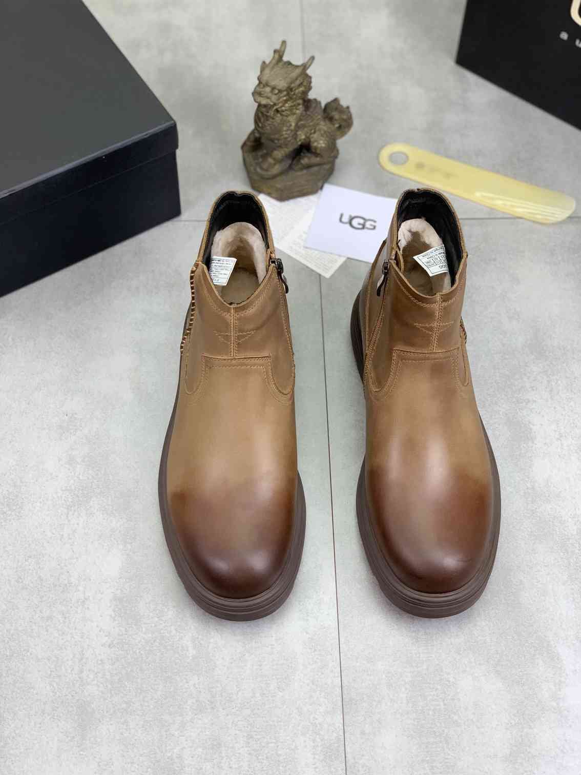 UGG Men’s UGG-5877 Boots Colorway 10 1081340-10