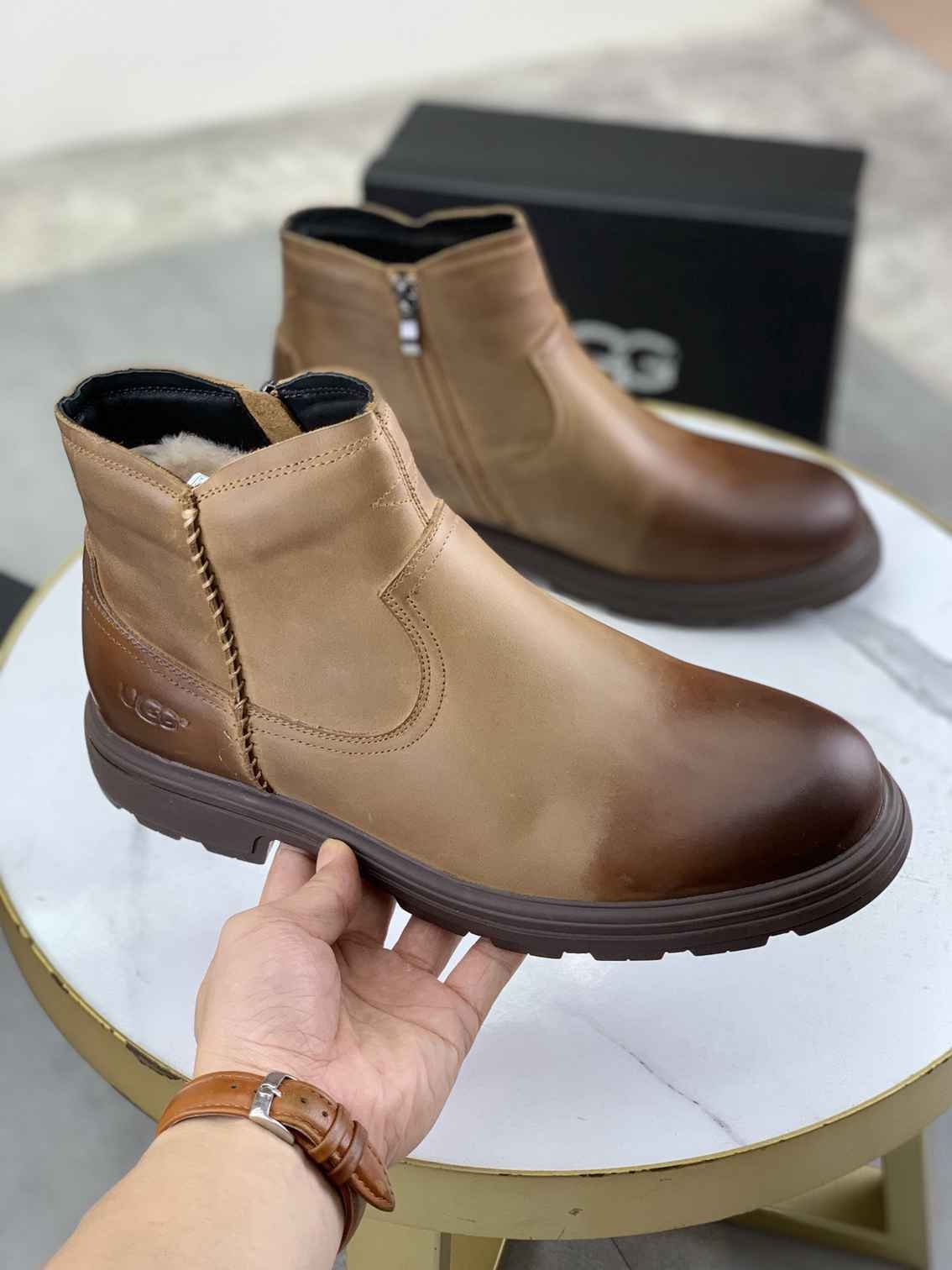 UGG Men’s UGG-5877 Boots Colorway 10 1081340-10