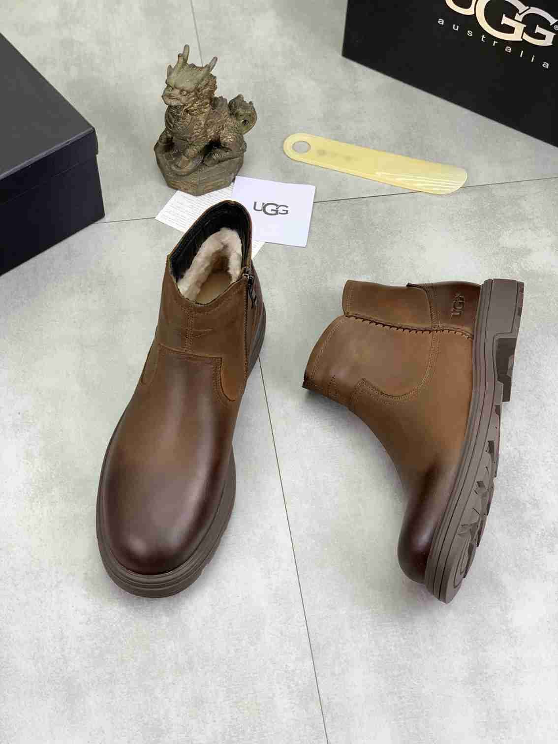 UGG Men’s UGG-5877 Boots Colorway 8 1081340-8