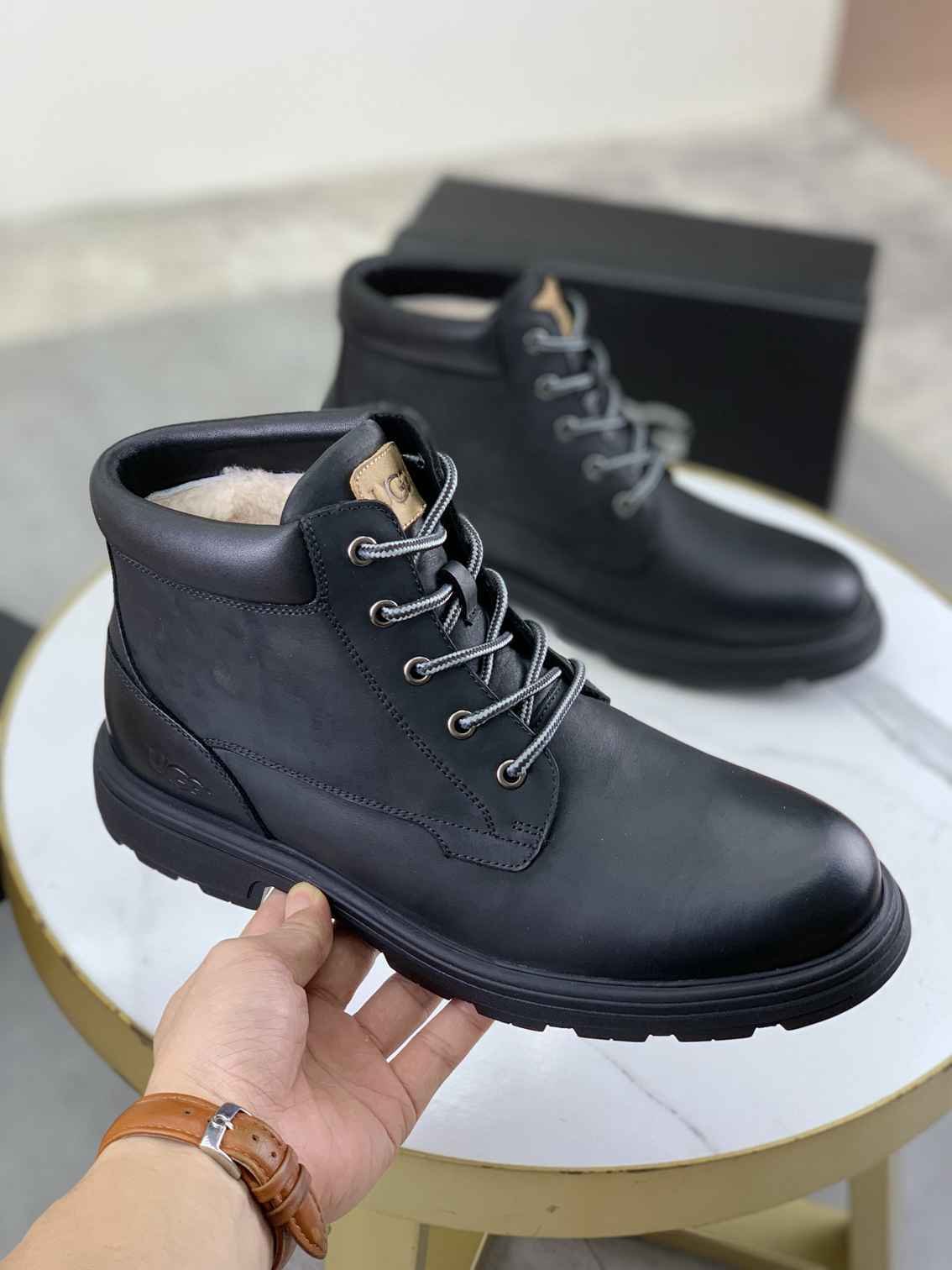 UGG Men’s UGG-5877 Boots Colorway 6 1081340-6