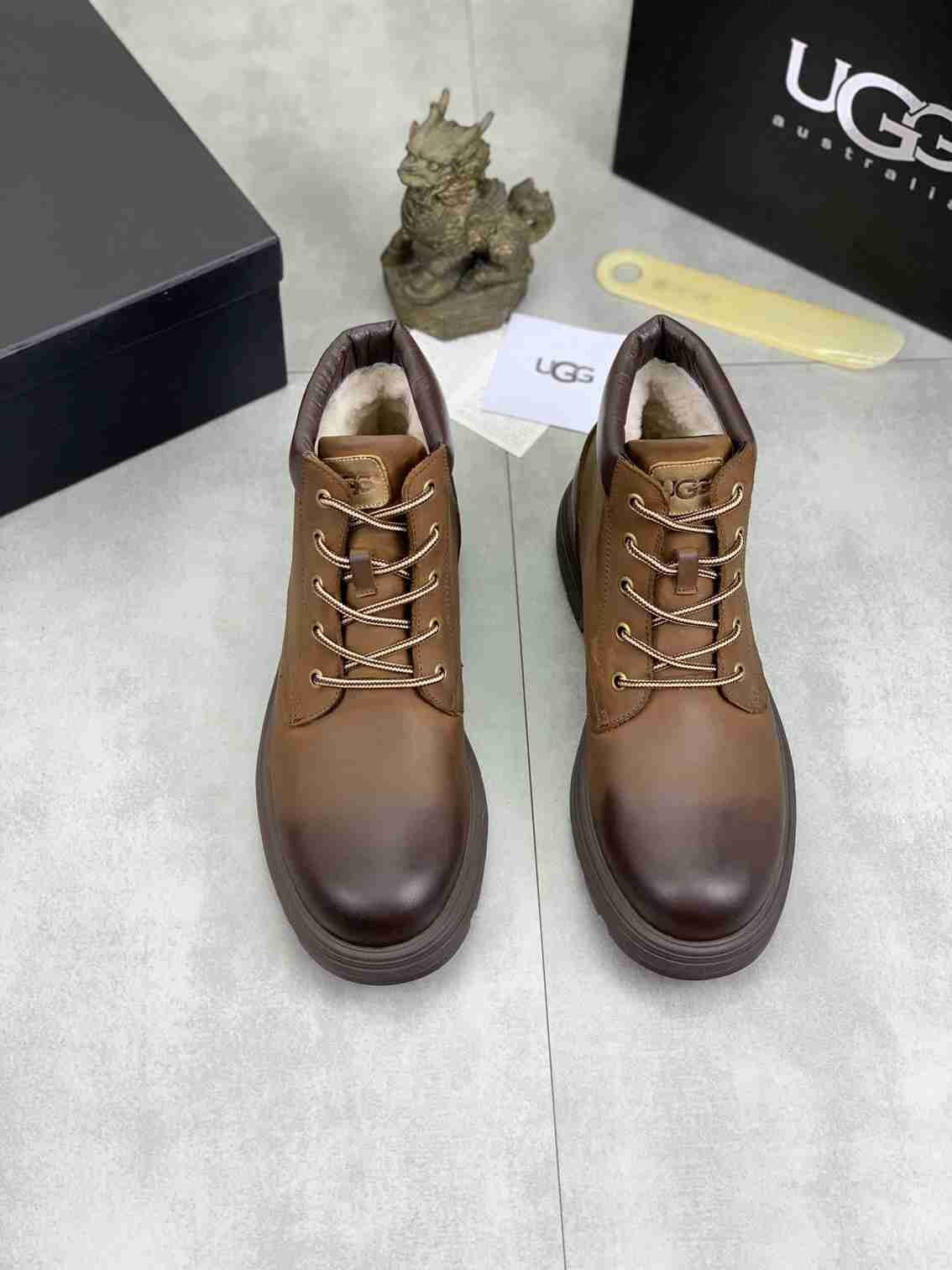UGG Men’s UGG-5877 Boots Colorway 5 1081340-5