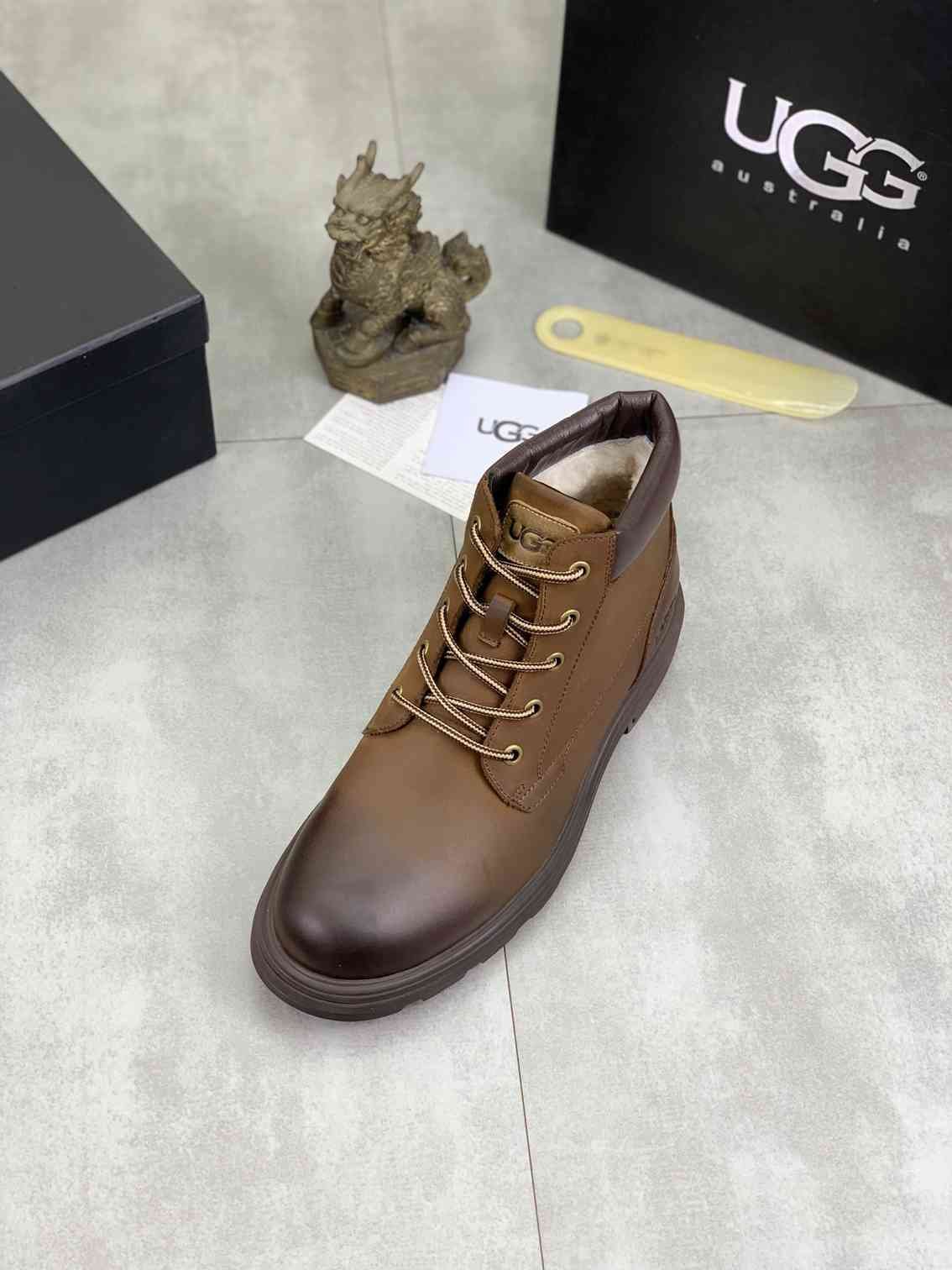 UGG Men’s UGG-5877 Boots Colorway 5 1081340-5
