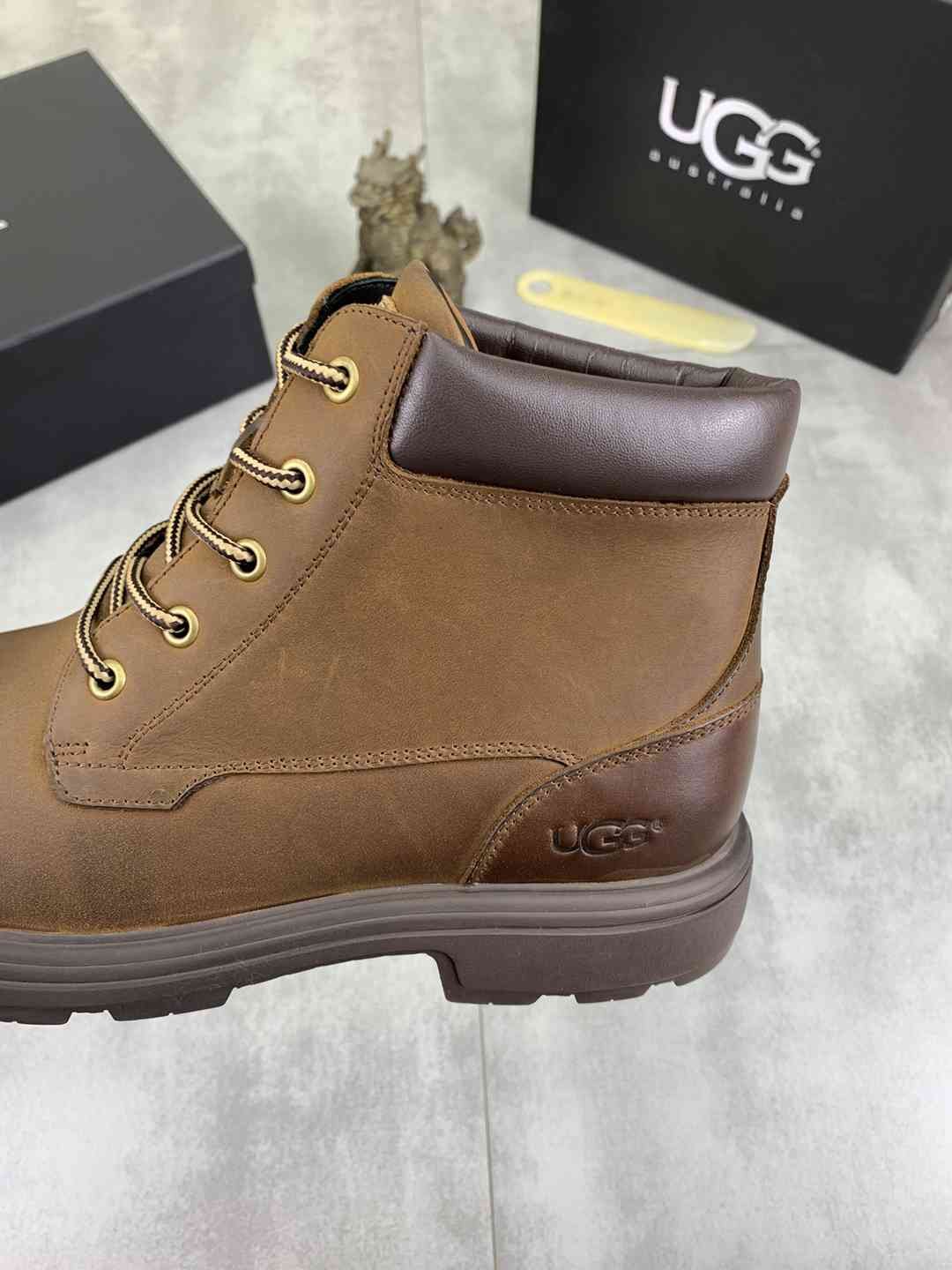 UGG Men’s UGG-5877 Boots Colorway 5 1081340-5