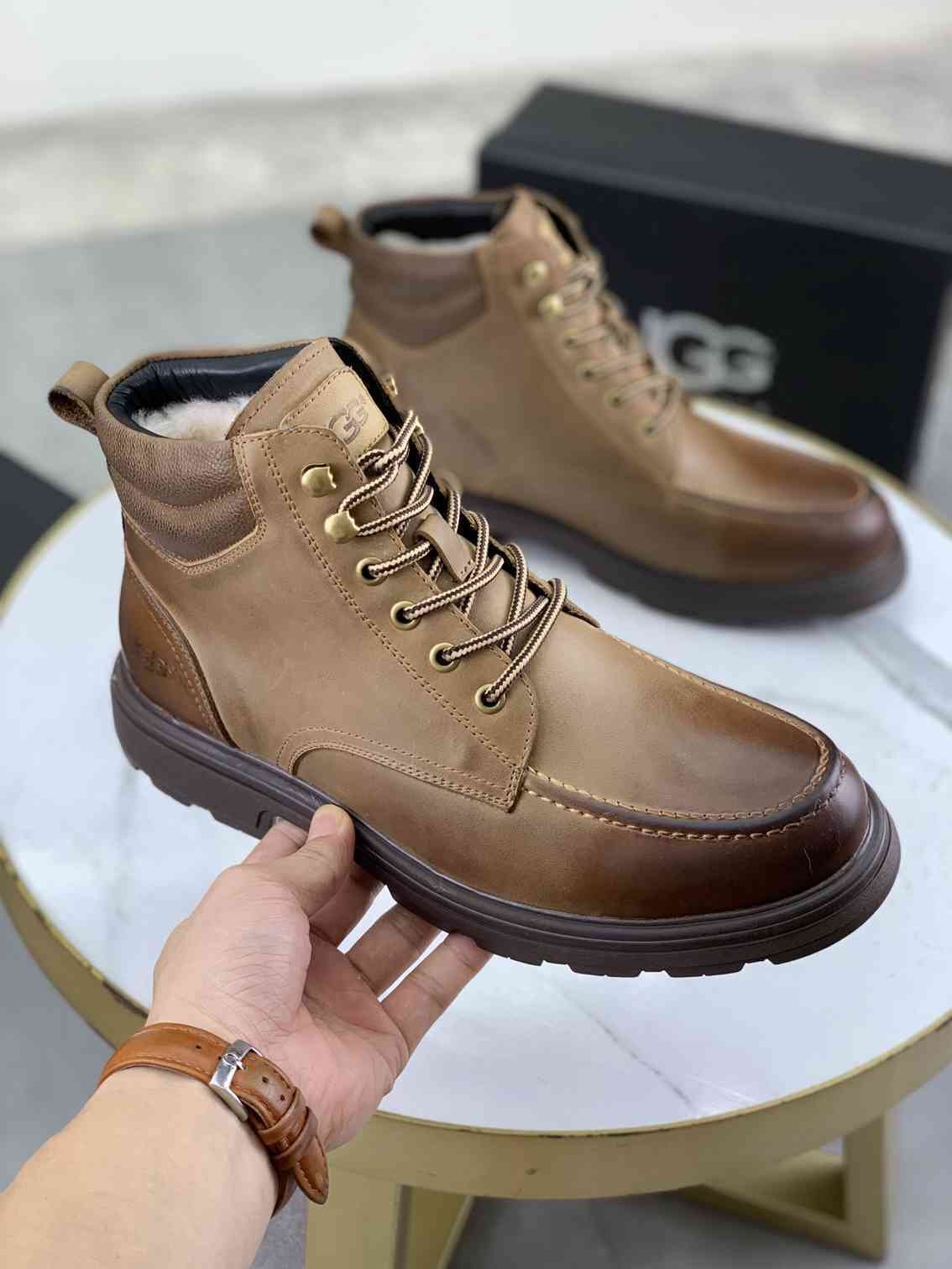 UGG Men’s UGG-5877 Boots Colorway 4 1081340-4