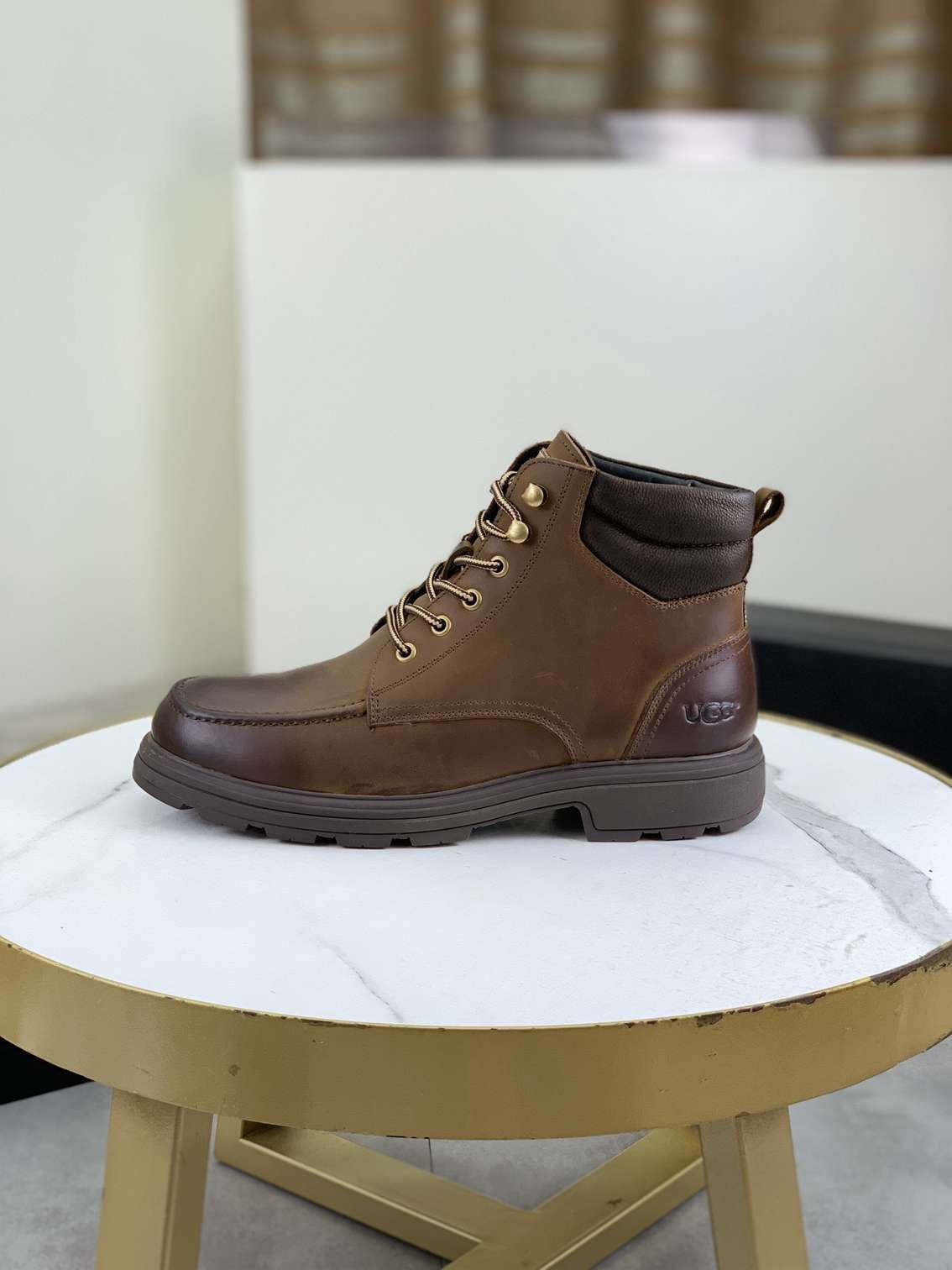 UGG Men's UGG-5877 Boots Colorway 2 1081340-2