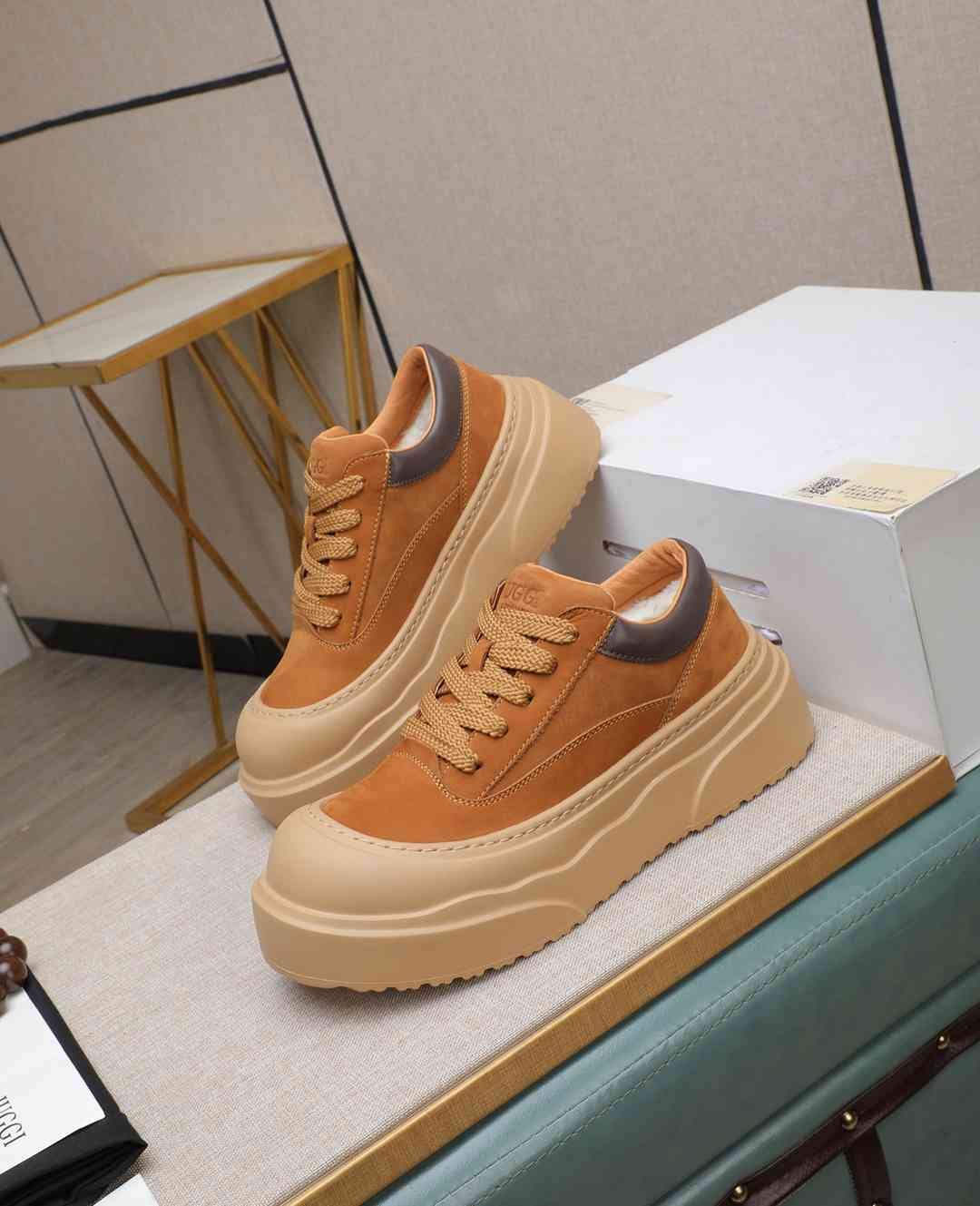 UGG Men’s IUGGI Sneakers Colorway 8 1190340-8