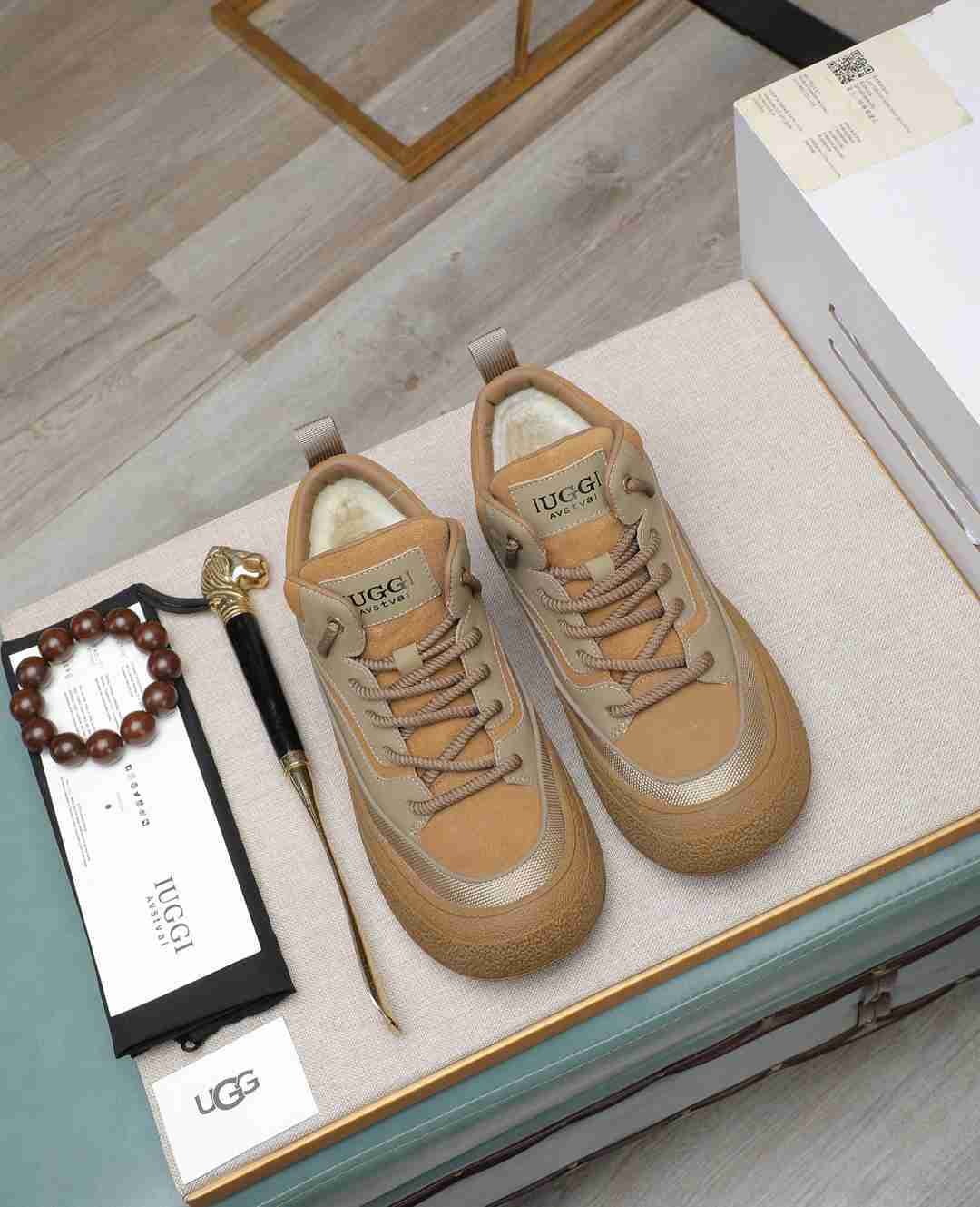 UGG Men’s IUGGI Sneakers Colorway 7 1190340-7