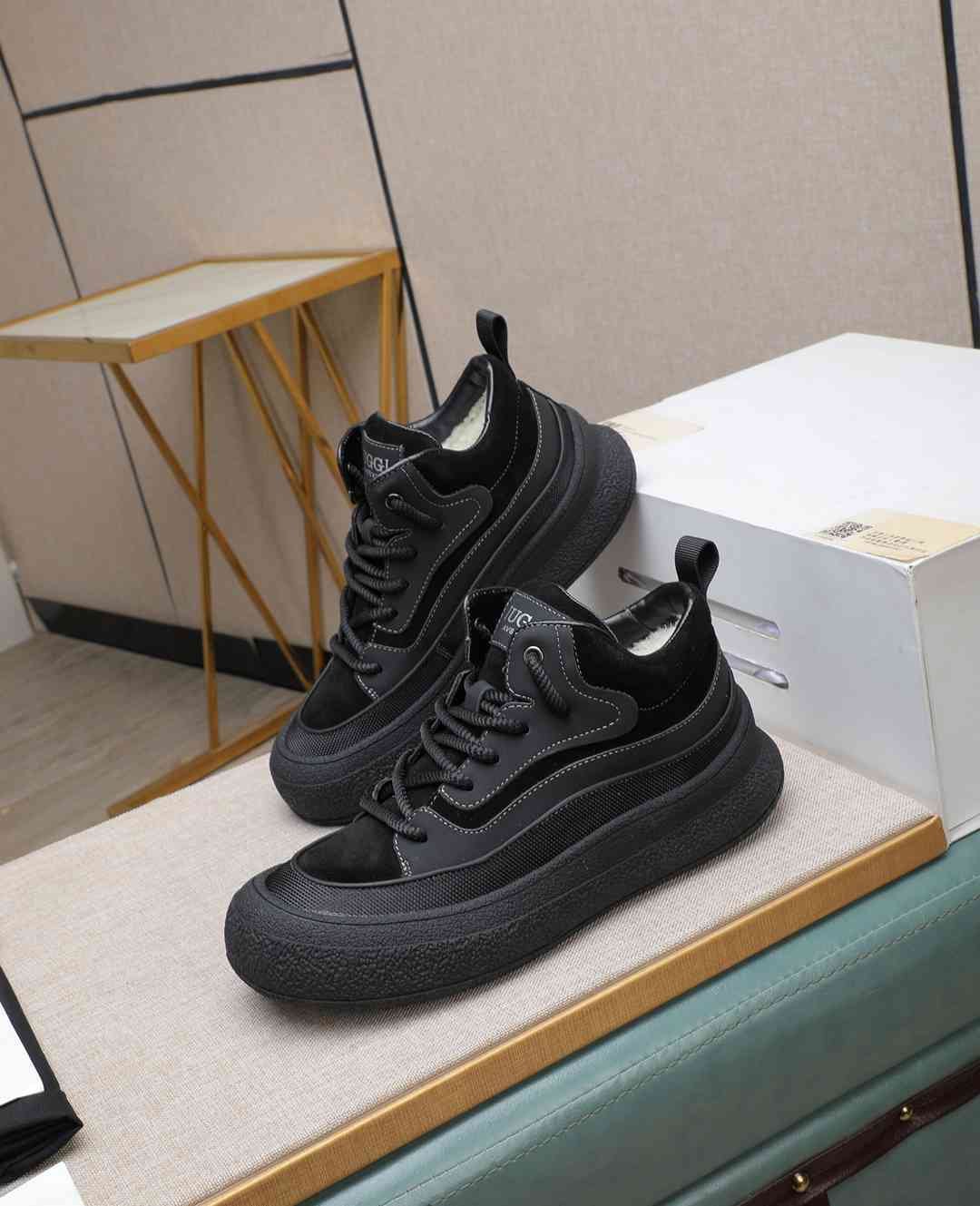 UGG Men’s IUGGI Sneakers Colorway 6 1190340-6
