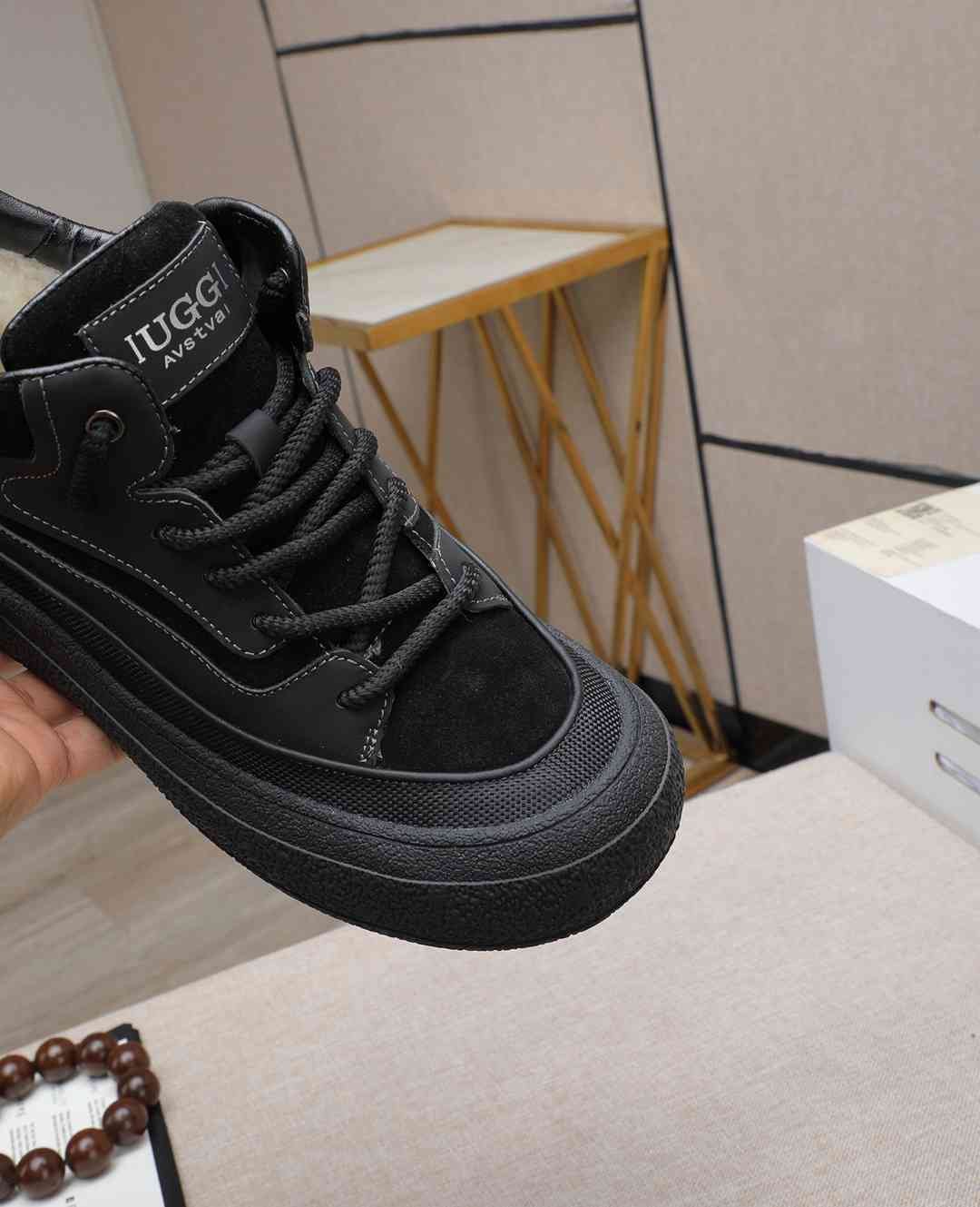 UGG Men’s IUGGI Sneakers Colorway 6 1190340-6