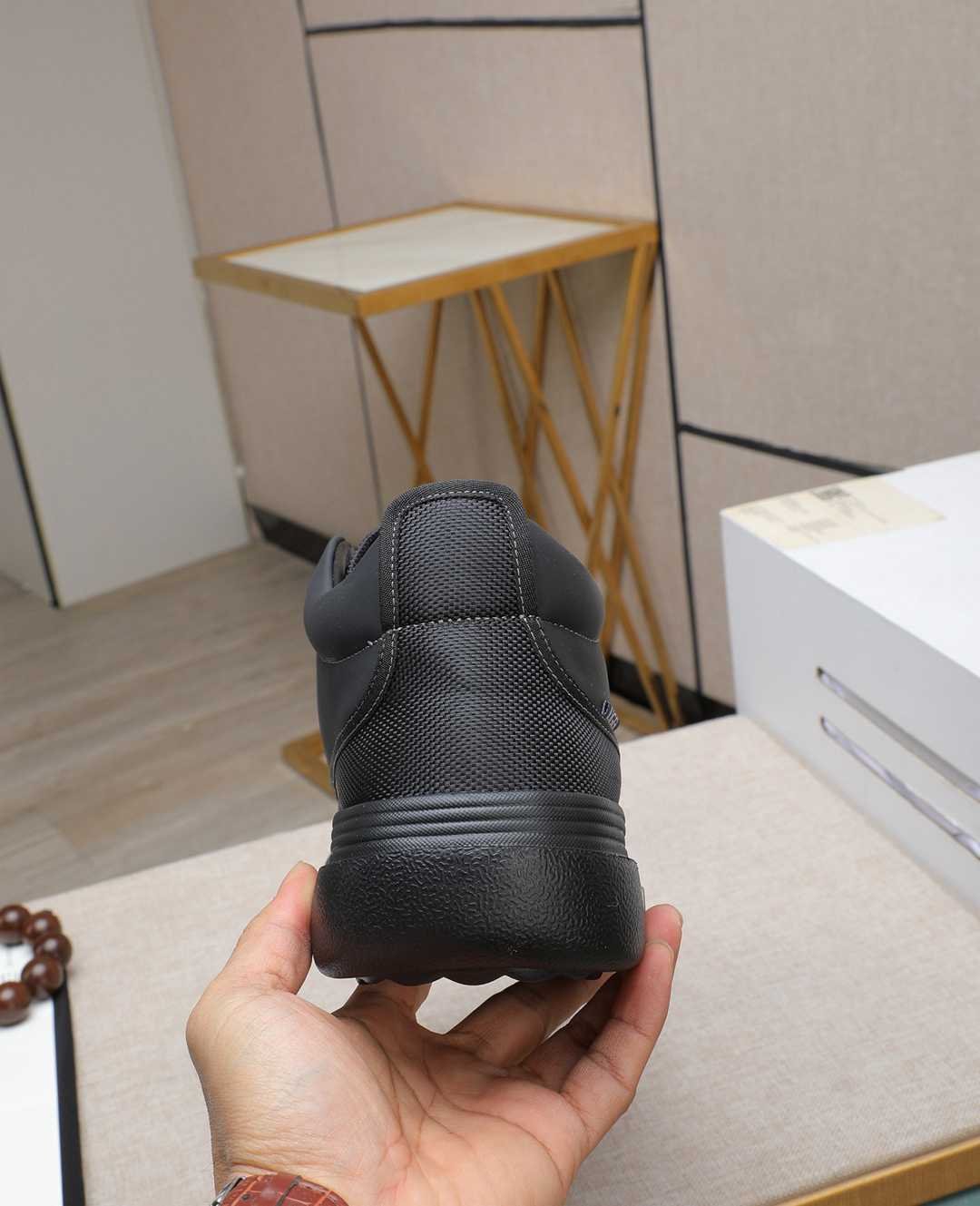 UGG Men’s IUGGI Sneakers 1190340