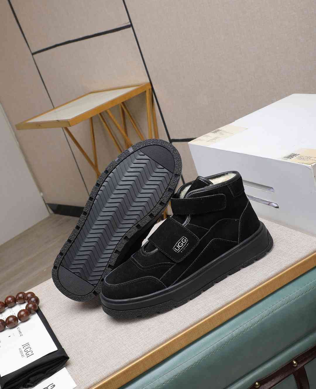 UGG Men’s IUGGI Sneakers Colorway 1 1190310-1