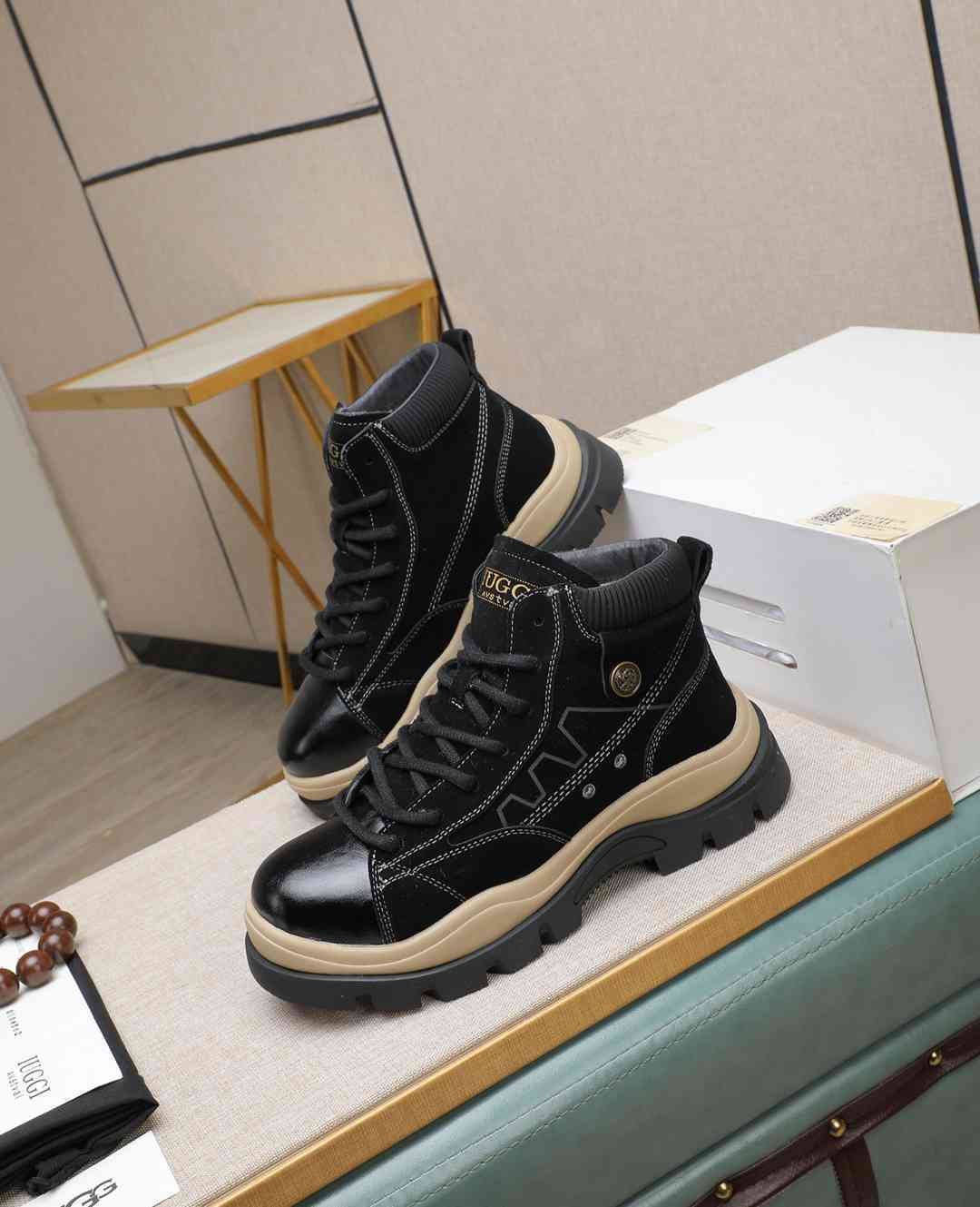 UGG Men’s IUGGI Sneakers Colorway 1 1190330-1