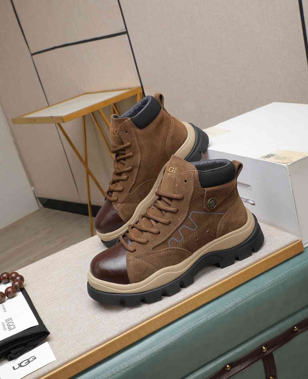 UGG Men’s IUGGI Sneakers 1190330