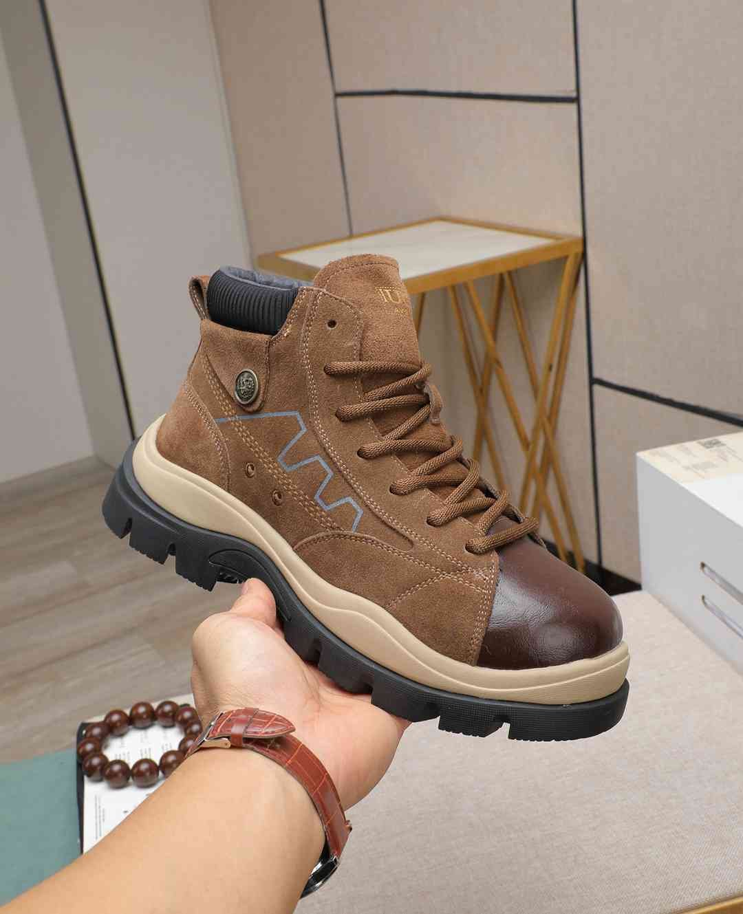 UGG Men’s IUGGI Sneakers 1190330