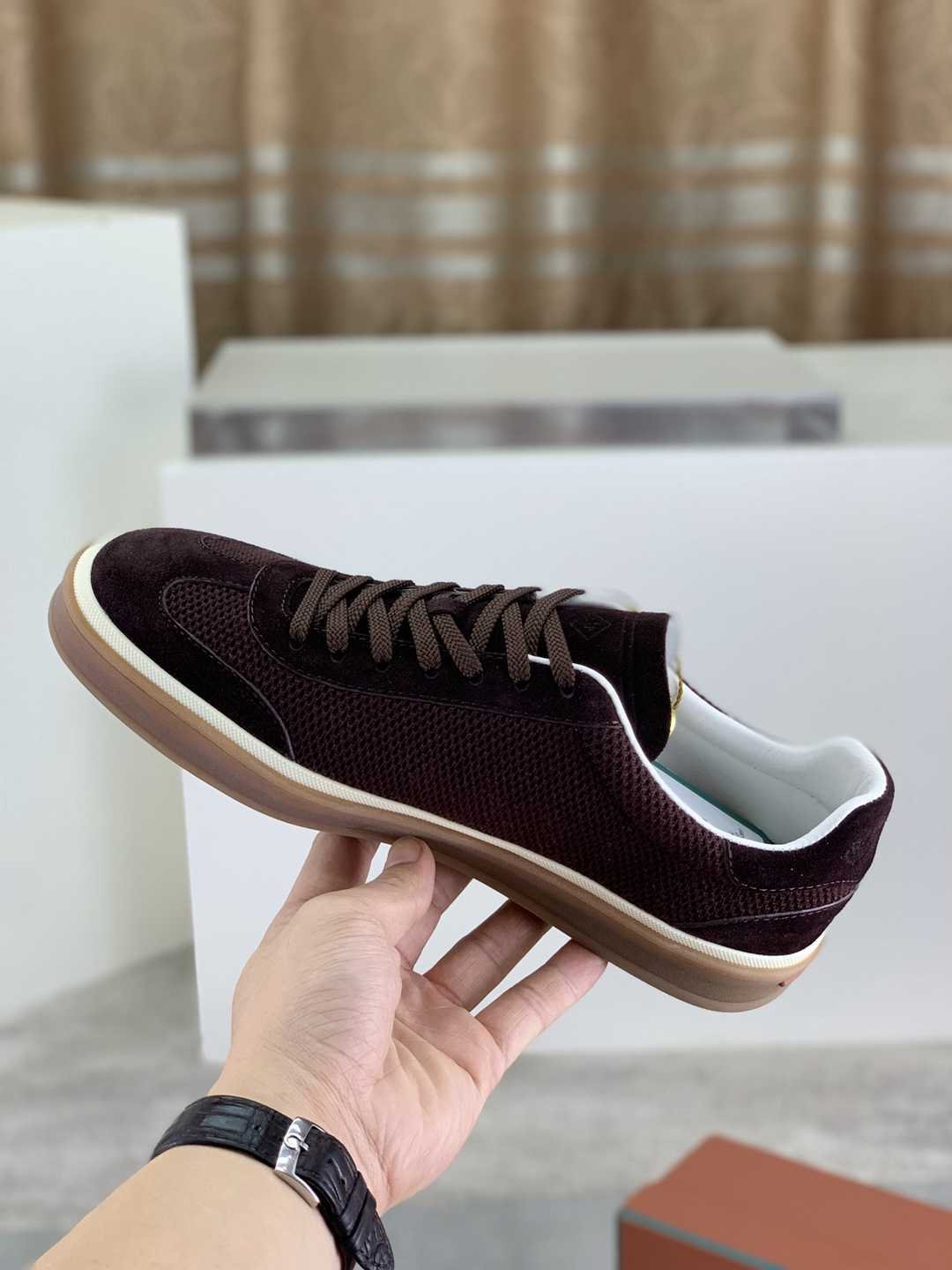 Loro Piana Loro Piana Designer Sneakers Colorway 5 1081400-5