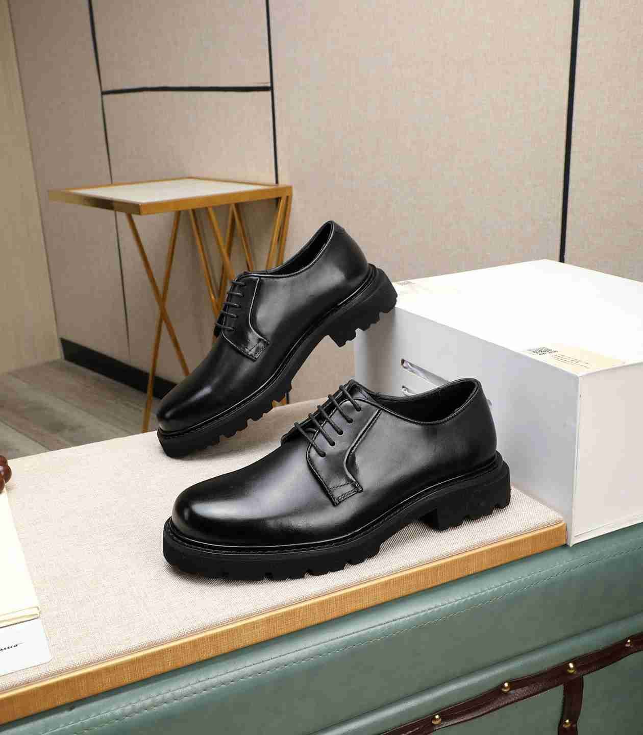 Ferragamo Men’s Ferraga Dress Shoes 1190440