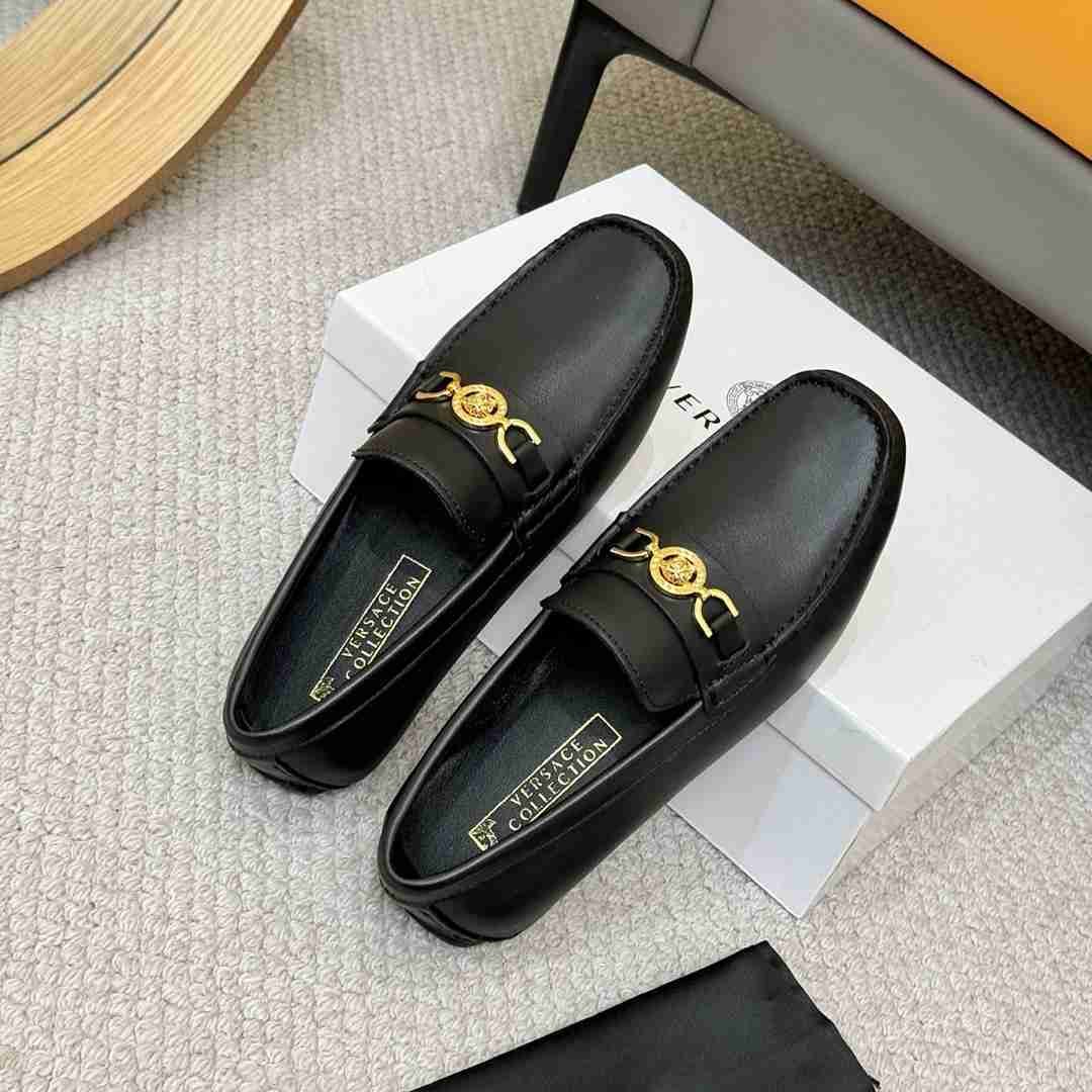 Versace Men’s LOGO Low-Top Sneakers Colorway 4 1335230-4