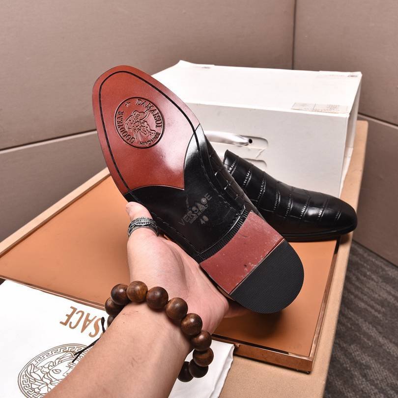 Versace Men’s Leather Dress Shoes Colorway 2 1190280-2